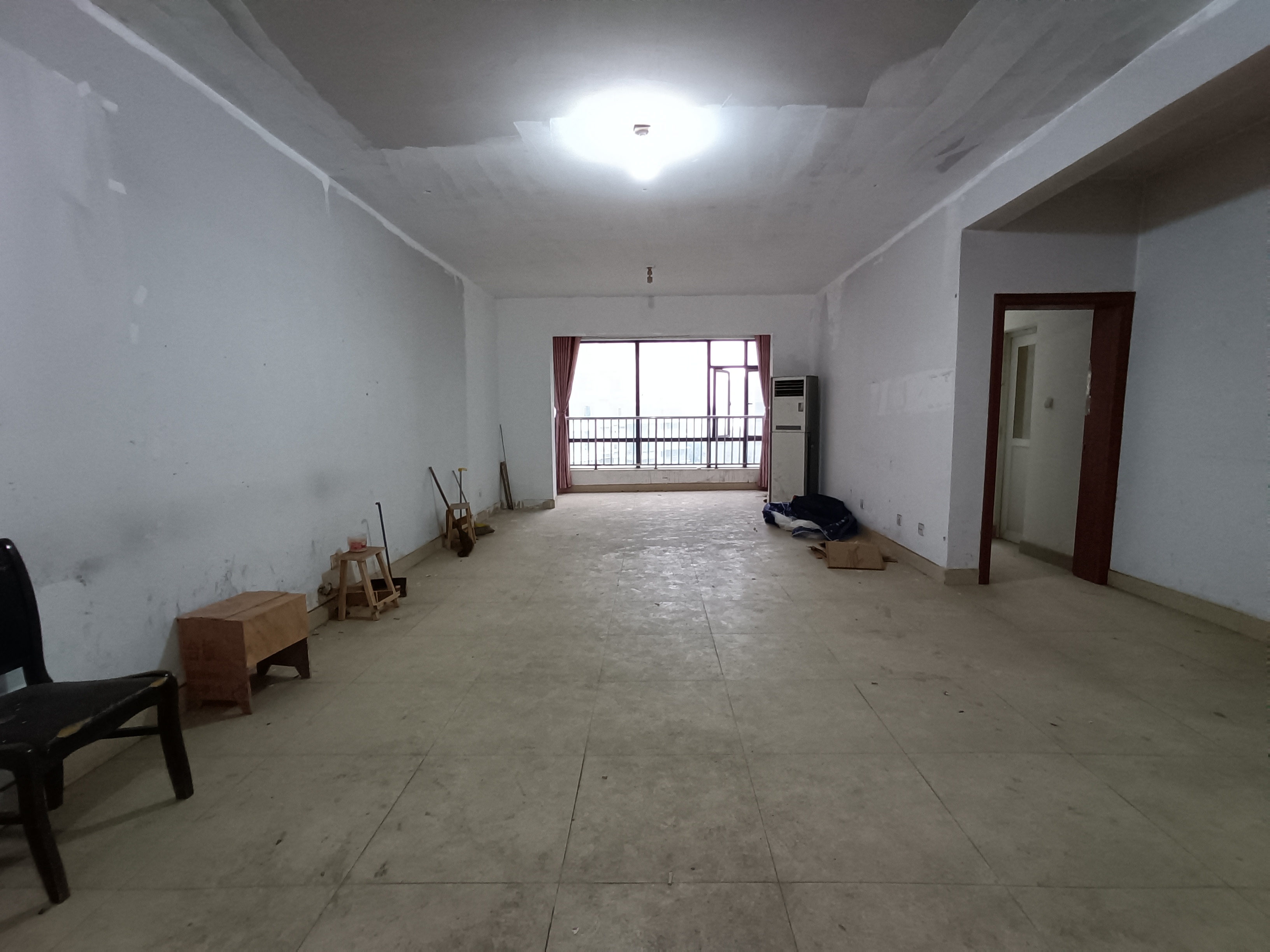 流金岁月-华晨国际 3室2厅2卫 89.8万 流金岁月-华晨国际 3室2厅2卫 89.8万室内图