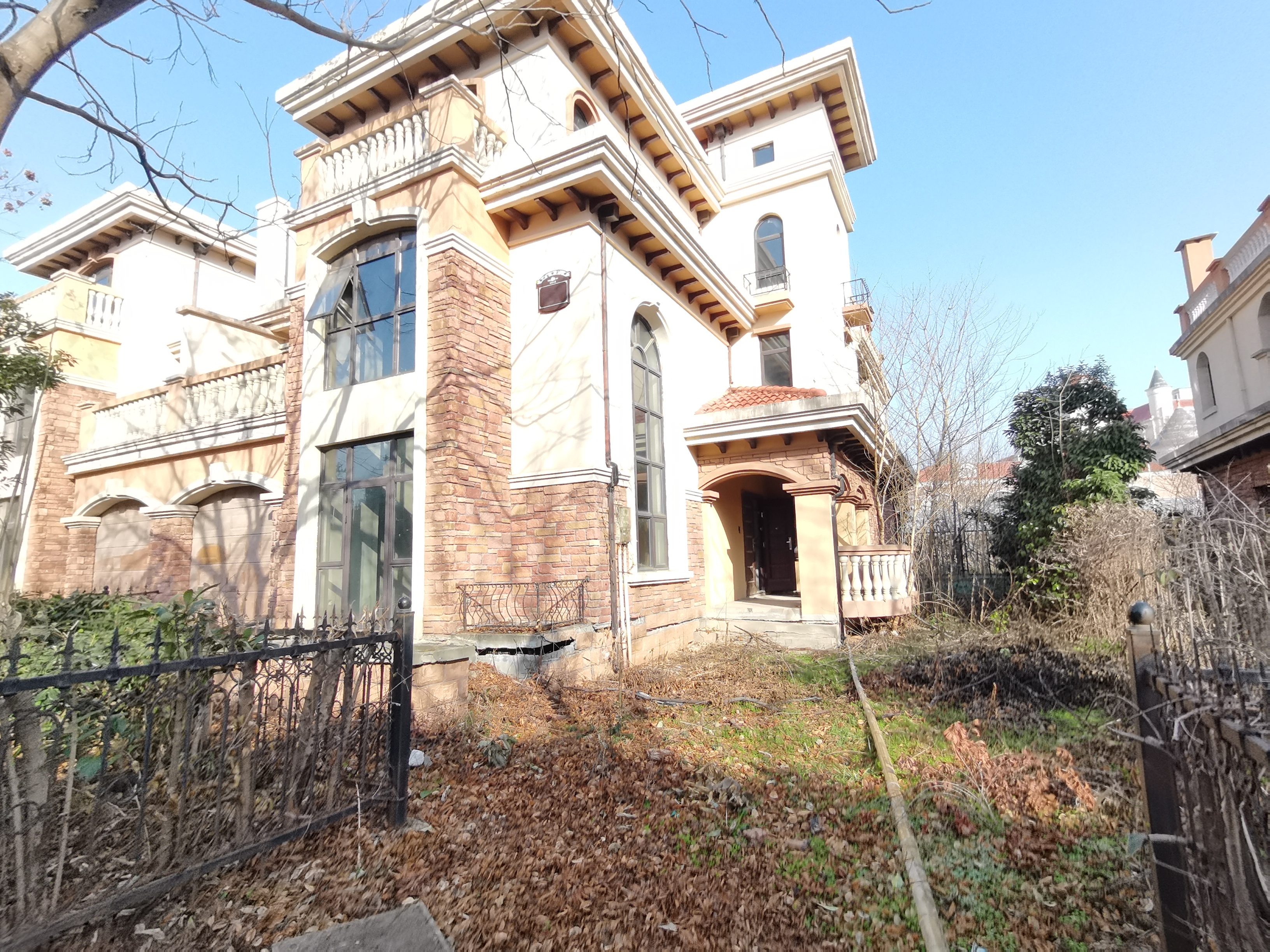 云龙北欧小镇 5室3厅2卫 230.0万 云龙北欧小镇 5室3厅2卫 230.0万室内图