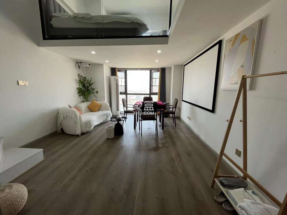 朗廷览江  2室1厅1卫   49.00万