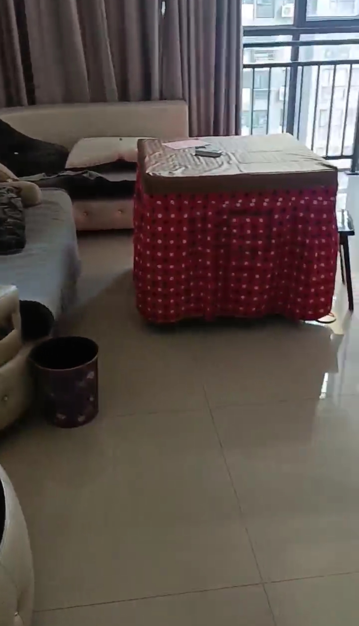 龙泰上品  2室1厅2卫   1400.00元/月室内图1