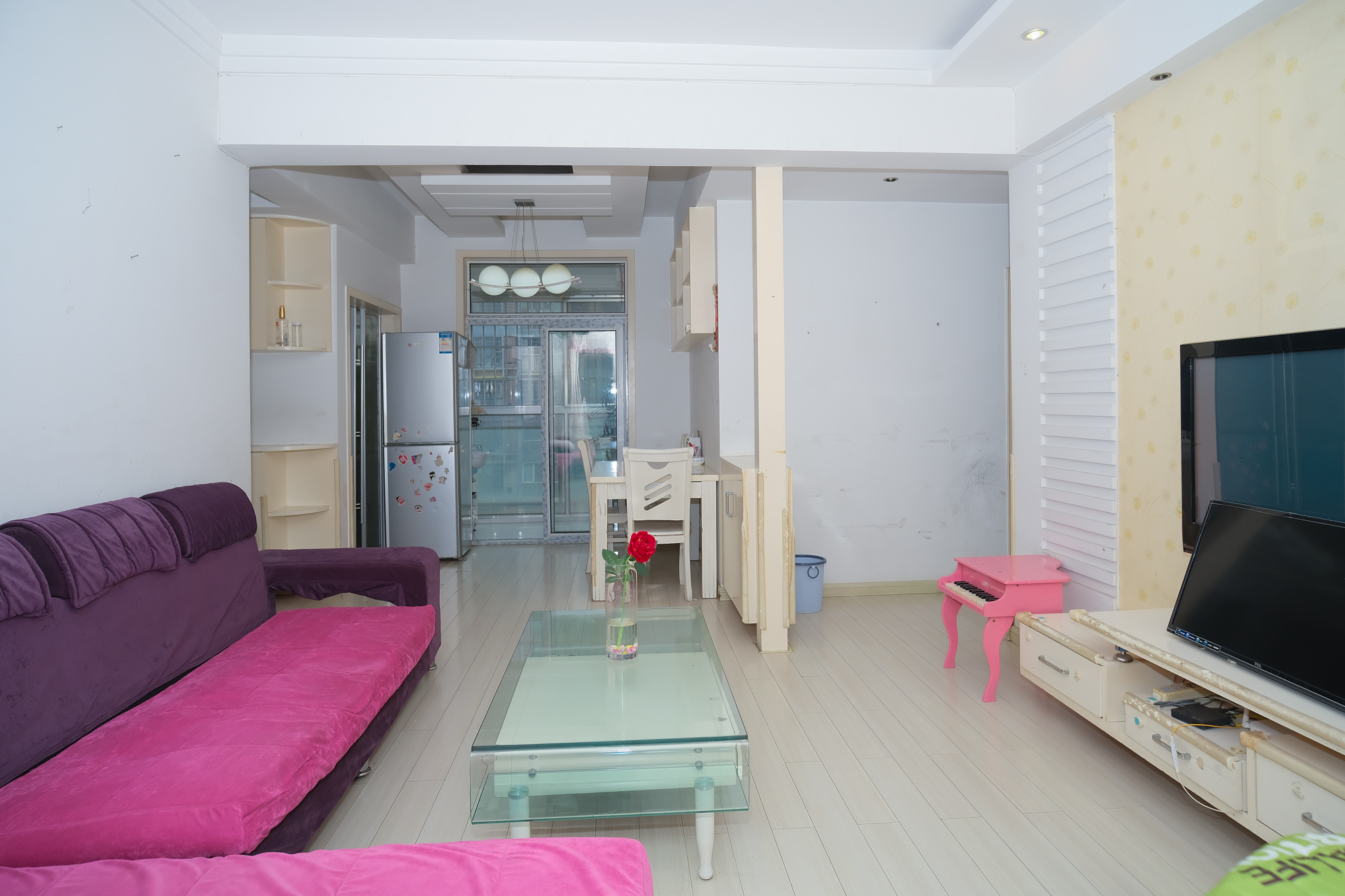 山水湾 2室2厅1卫 70.0万 山水湾 2室2厅1卫 70.0万客厅