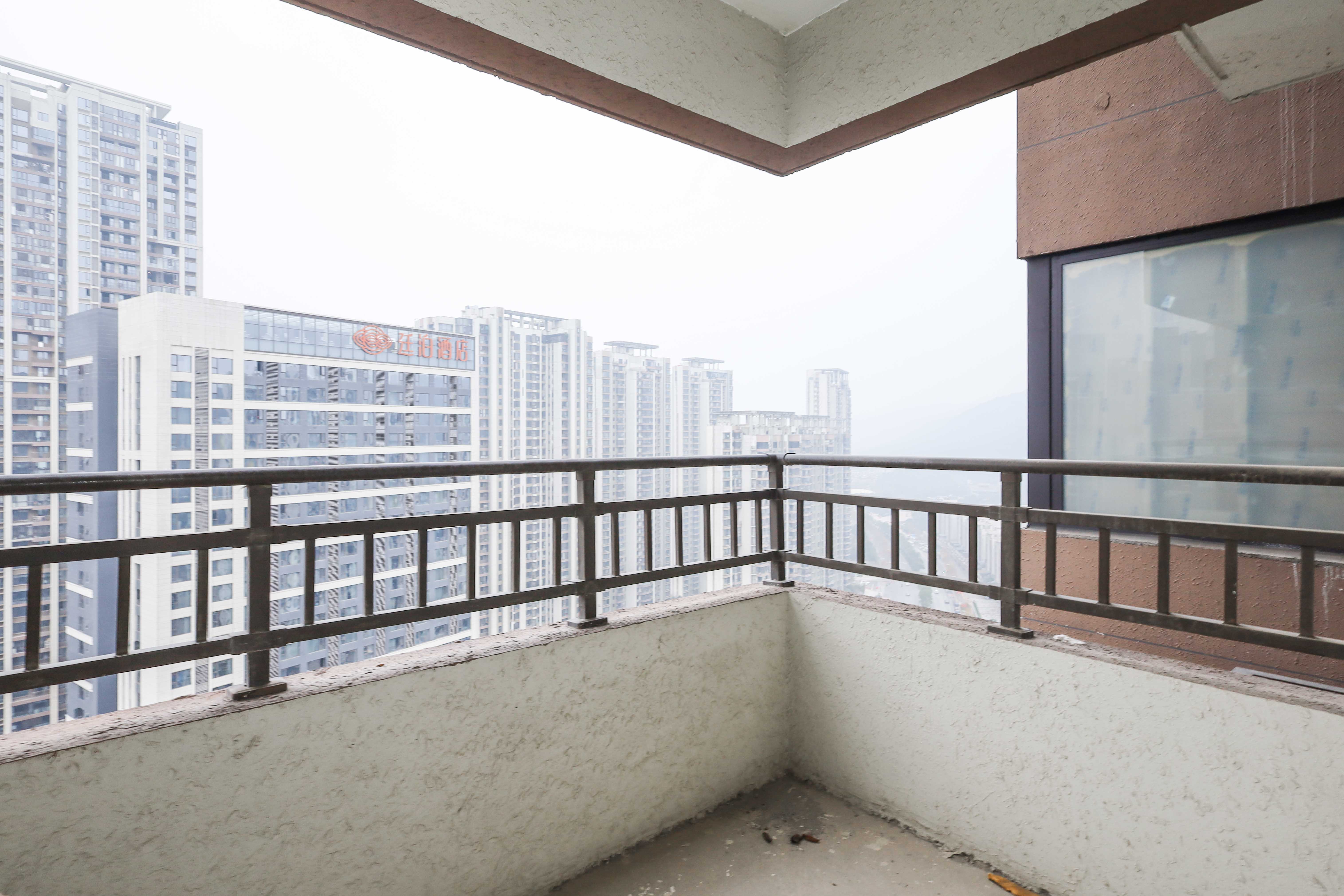 佳兆业云顶梅溪湖(佳兆业梅溪荟) 4室2厅2卫 142.0万 佳兆业云顶梅溪湖(佳兆业梅溪荟) 4室2厅2卫 142.0万卧室