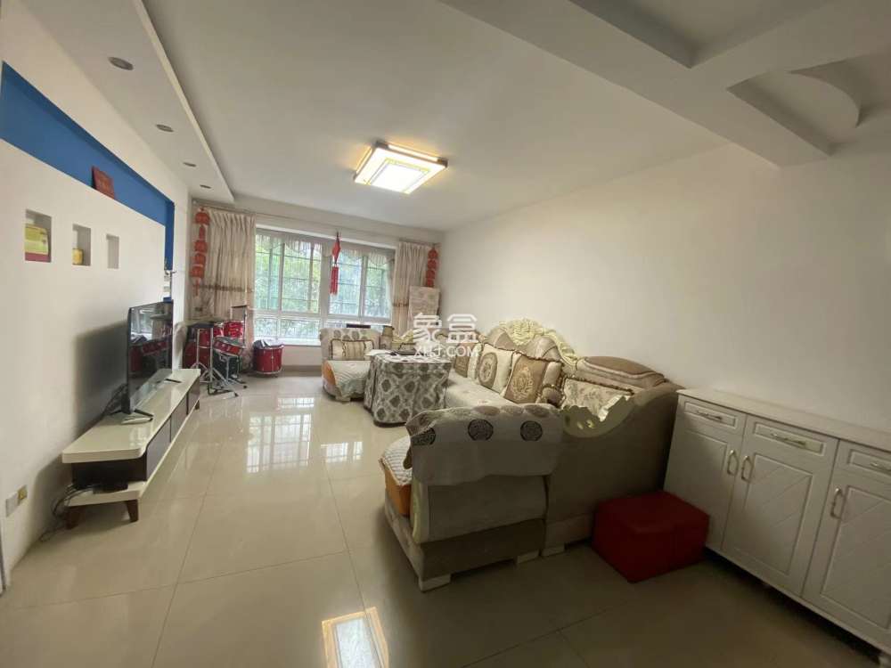 康和山庄  3室2厅1卫   36.80万