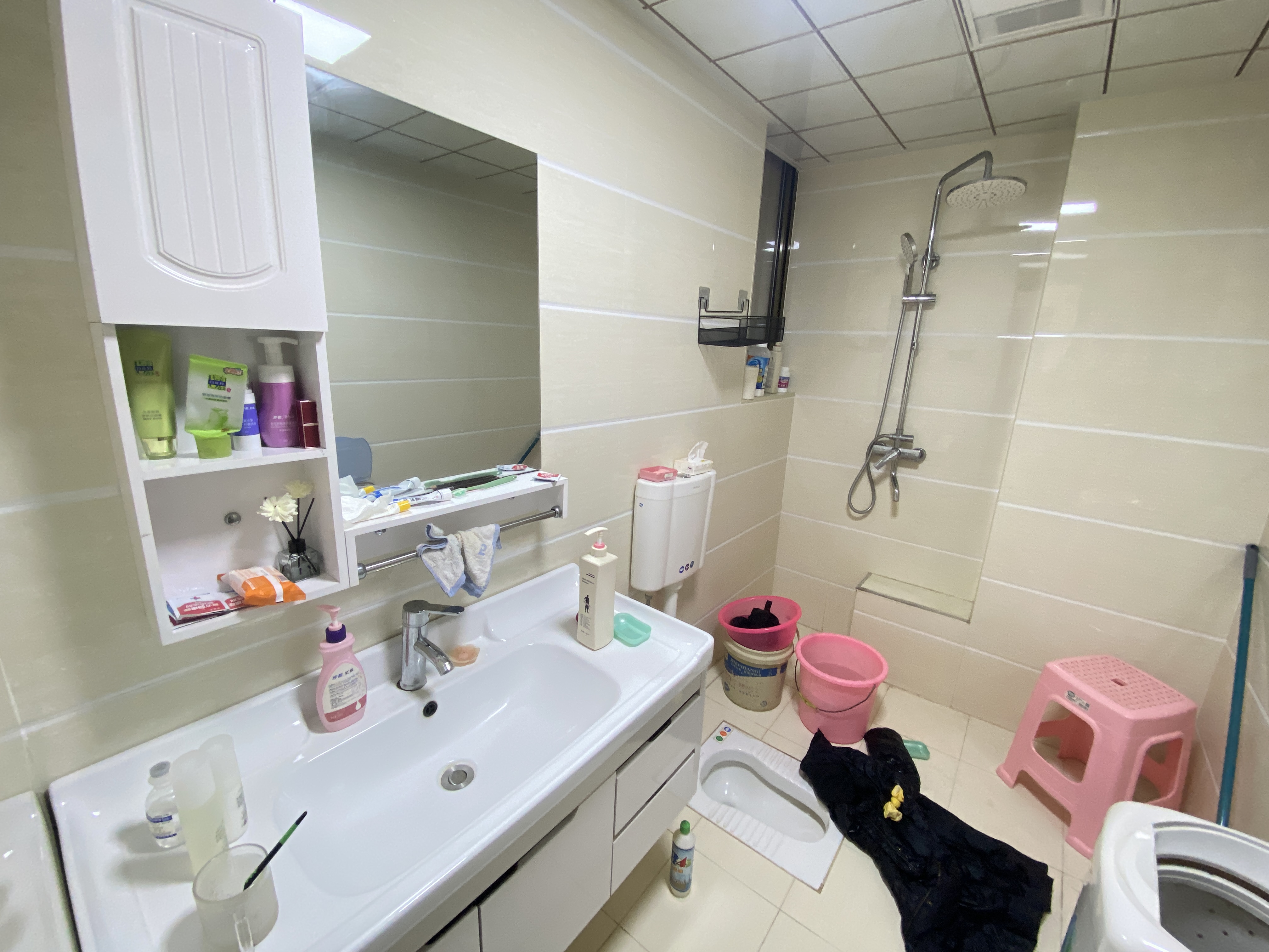 奥园养生城 0室0厅0卫 90.00万 奥园养生城 0室0厅0卫 90.00万室内图