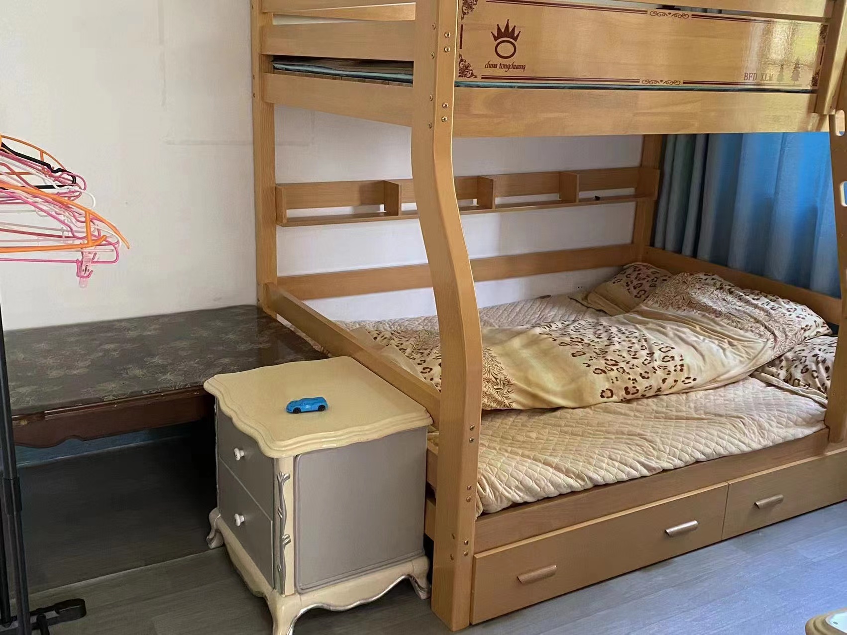 经世龙城  3室2厅2卫    57.0万 经世龙城  3室2厅2卫    57.0万室内图