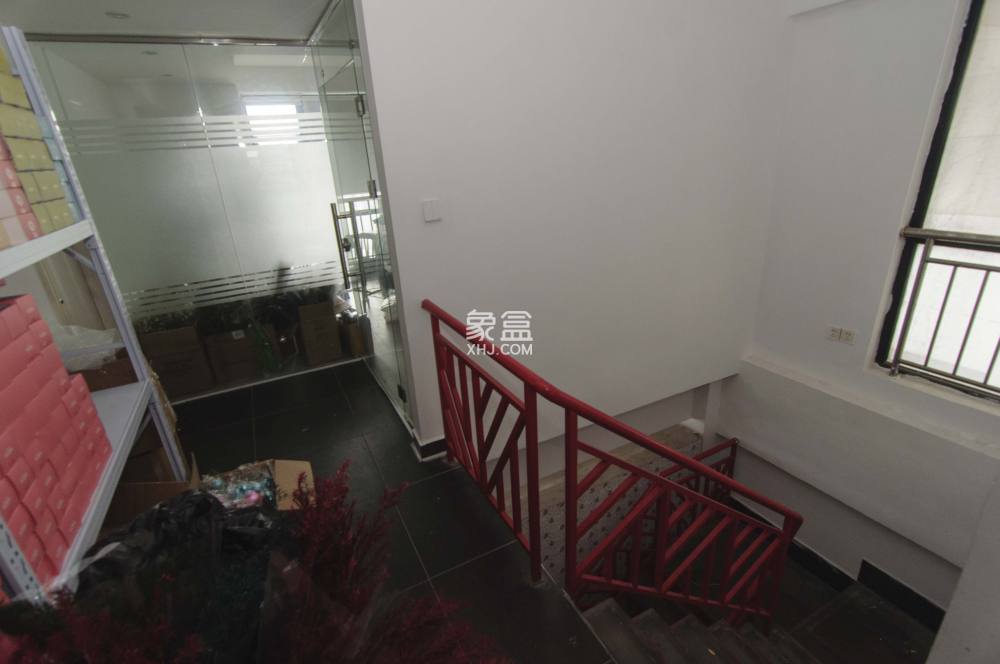 華翼府   104.31㎡     109.00萬