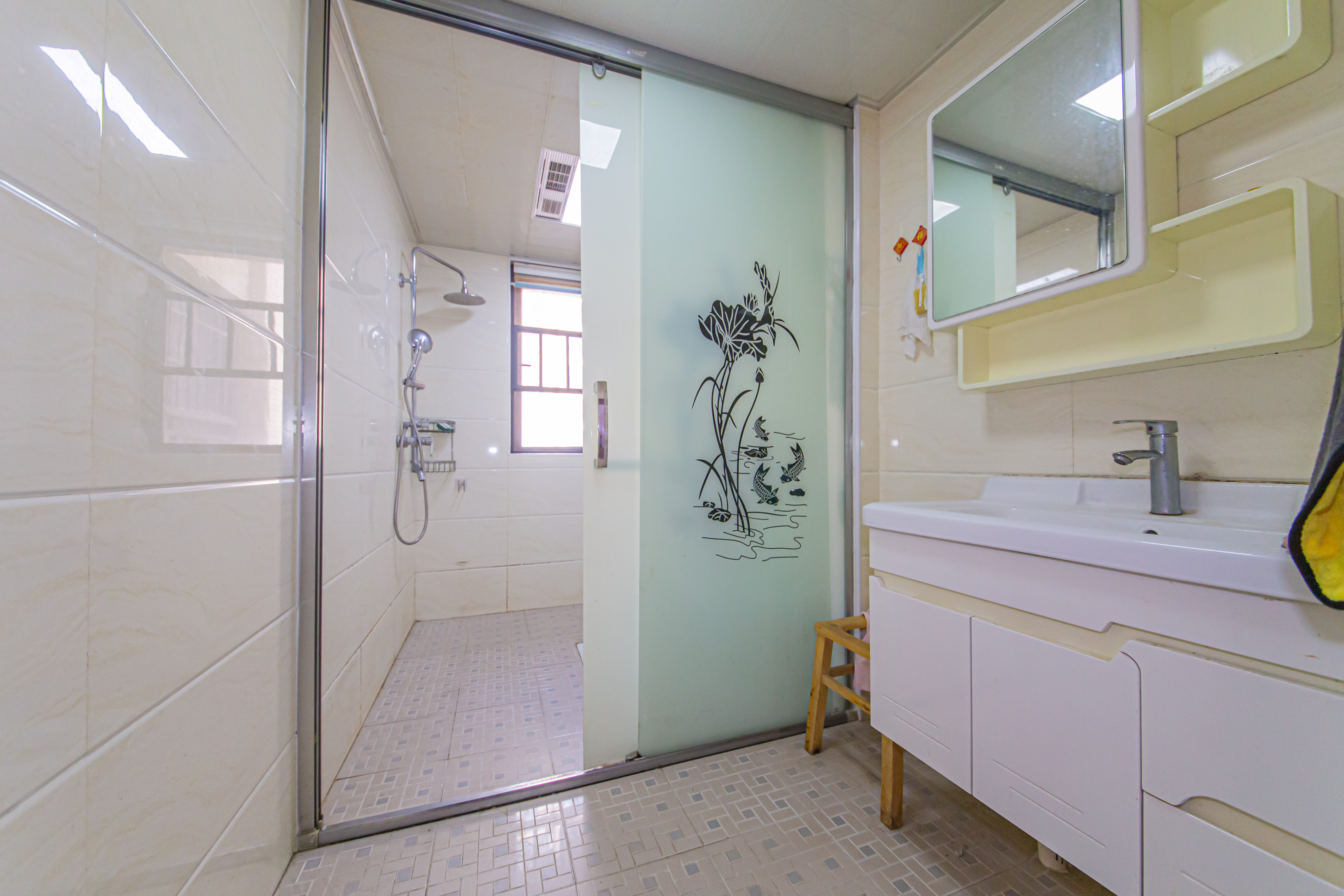 中建芙蓉嘉苑  3室2厅2卫   125.00万卫生间