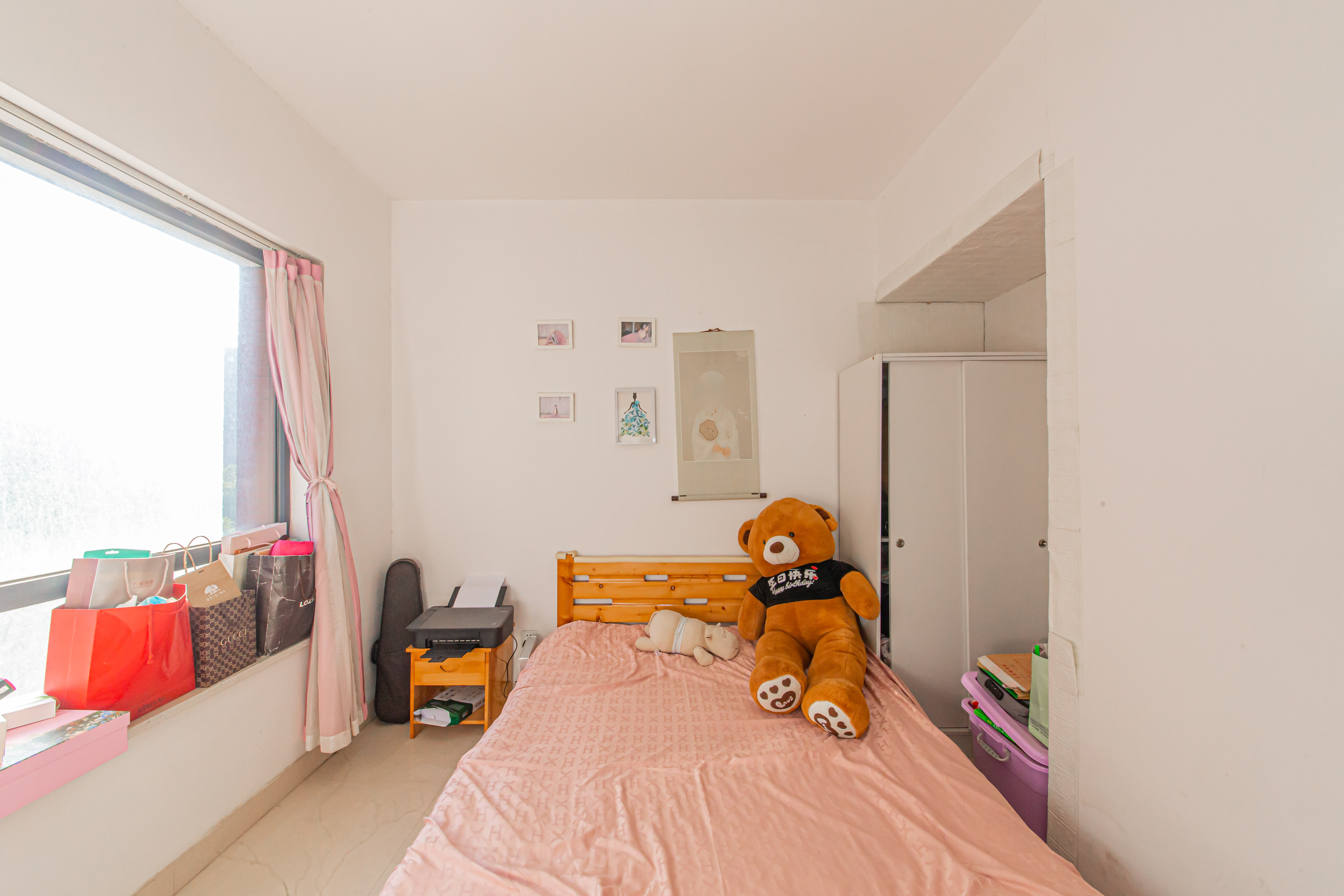 中信文化广场(中信新城二期) 2室1厅1卫 39.00万 中信文化广场(中信新城二期) 2室1厅1卫 39.00万卧室