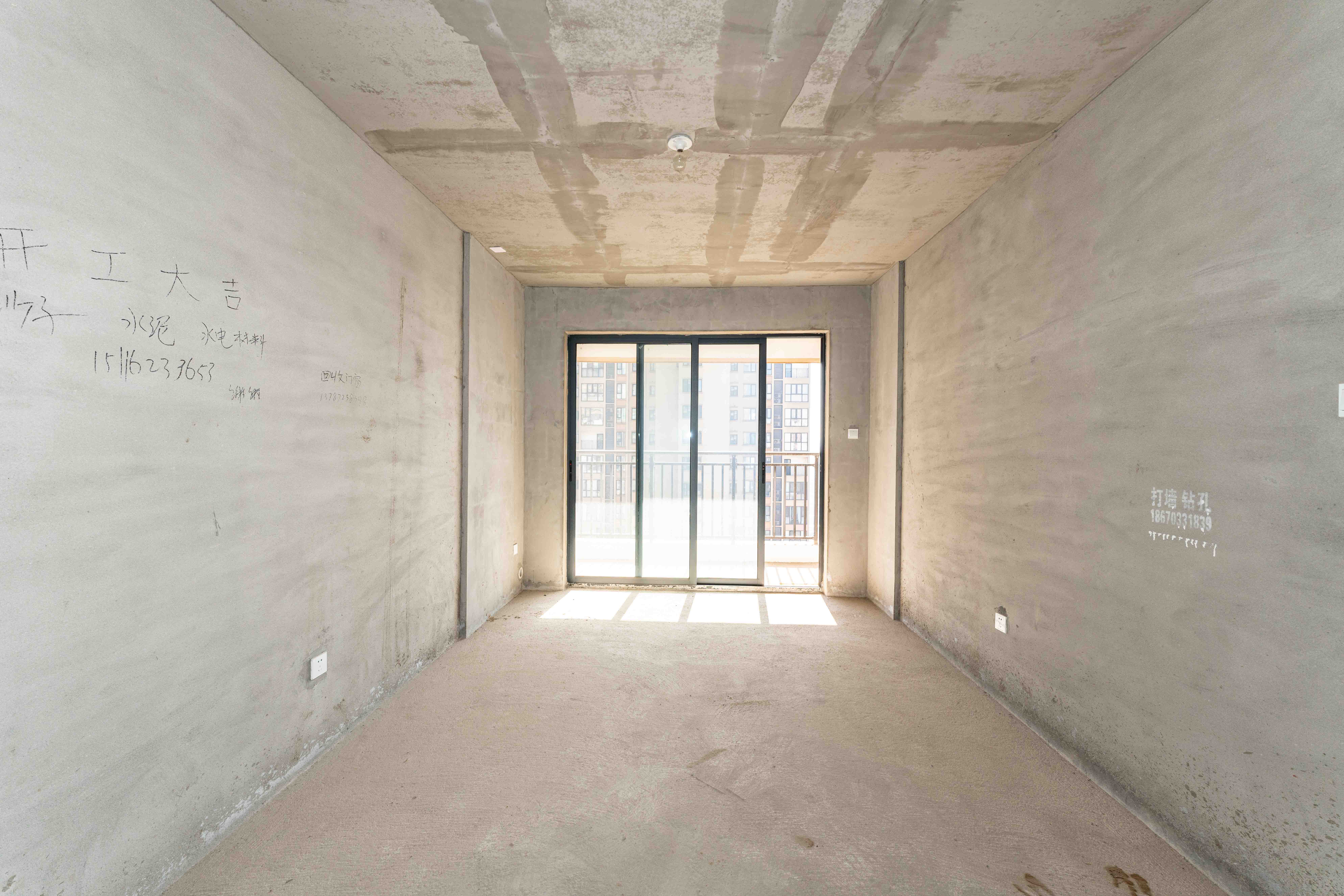 中建嘉和城  3室2廳1衛(wèi)    90.0萬客廳