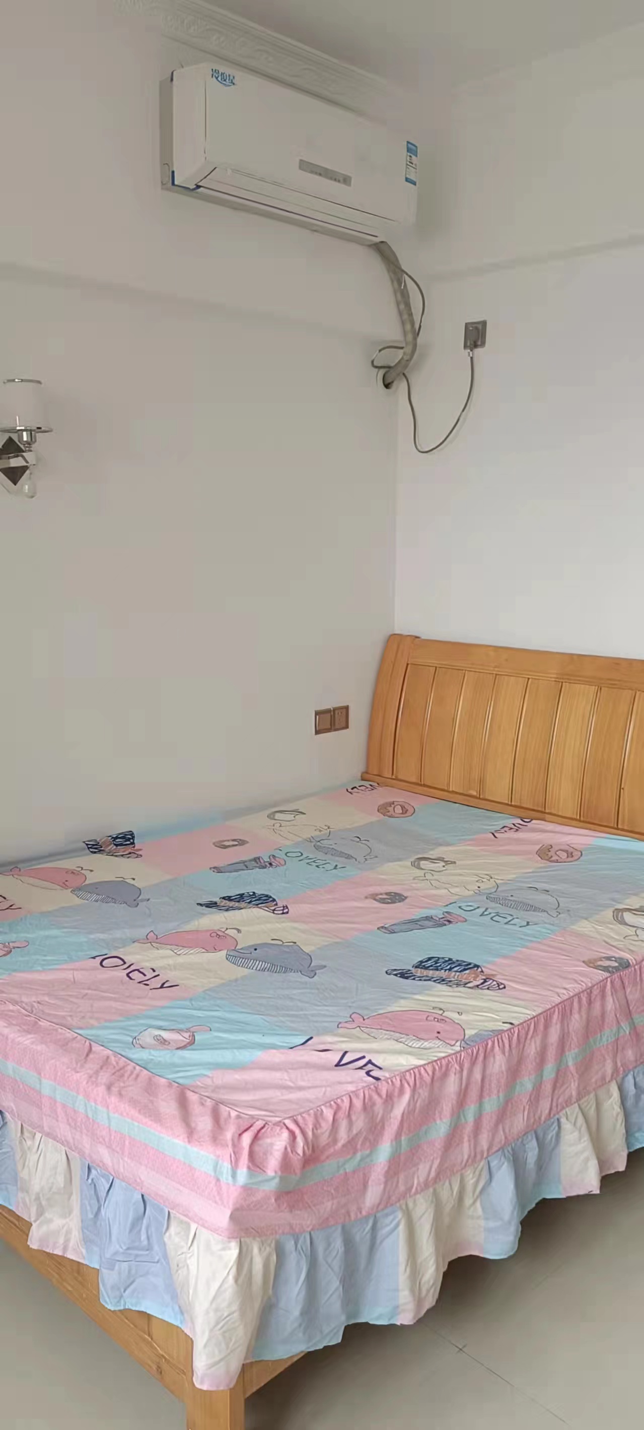 中建国际大厦  2室2厅1卫   1700.00元/月室内图