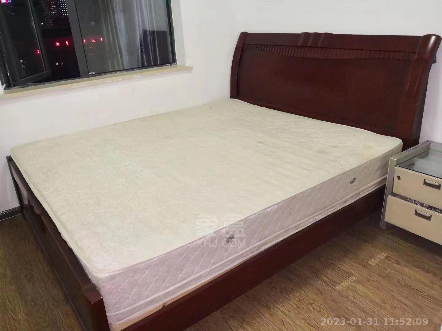 庐山春天早安华晨  3室2厅2卫   2500.00元/月室内图