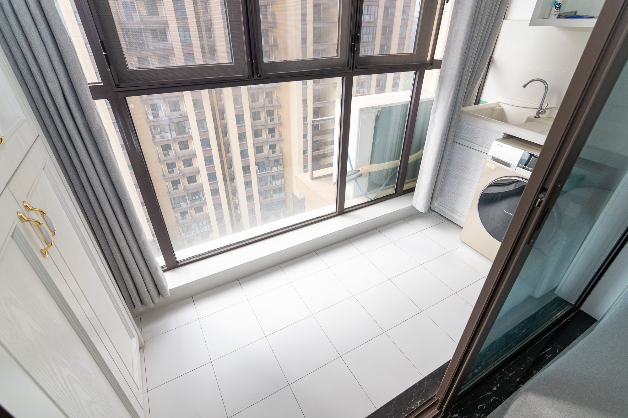 龙湖湘风原著(龙湖湘风星城) 4室2厅2卫 120.0万 龙湖湘风原著(龙湖湘风星城) 4室2厅2卫 120.0万阳台