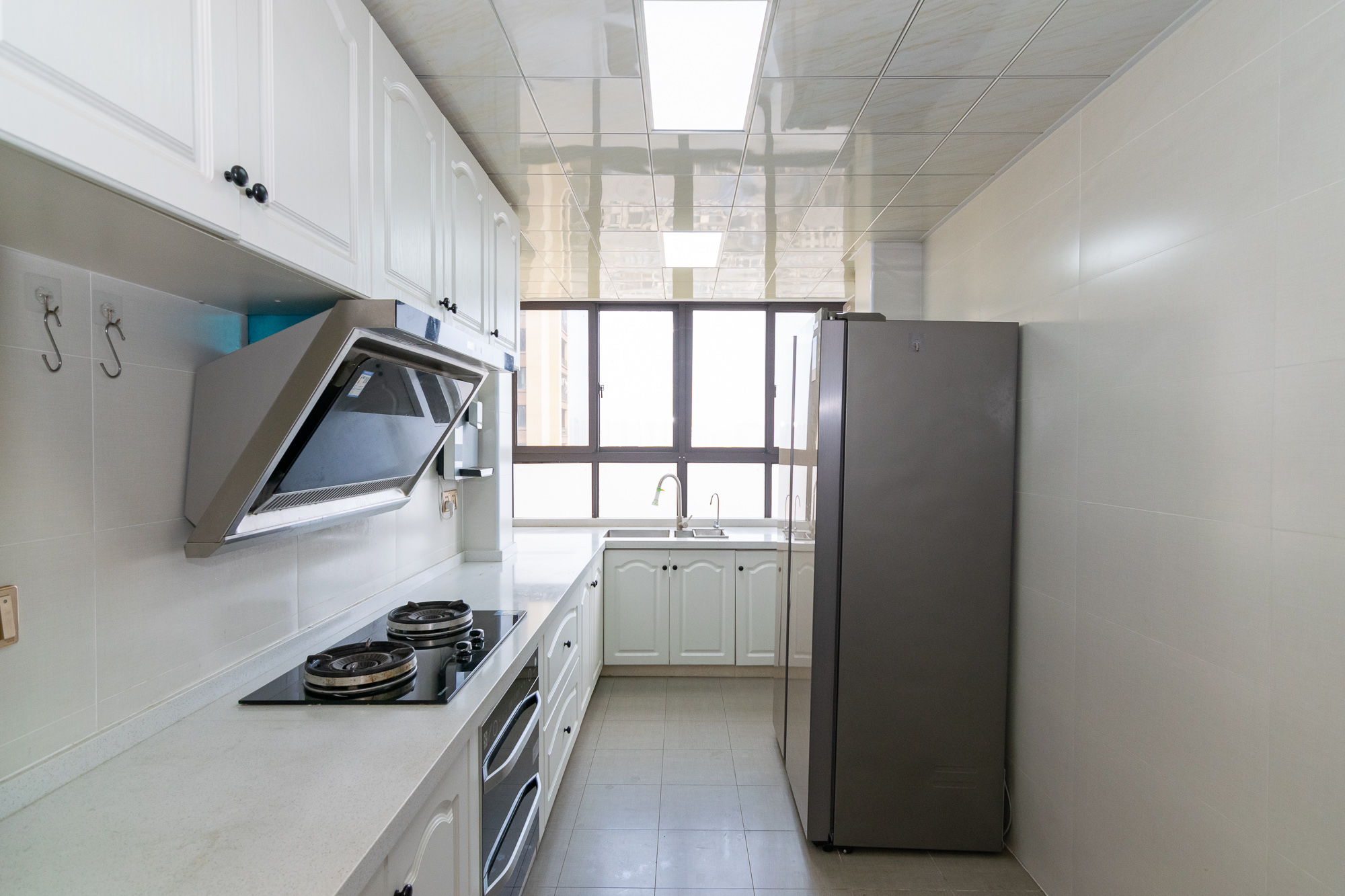 龙湖湘风原著(龙湖湘风星城) 4室2厅2卫 120.0万 龙湖湘风原著(龙湖湘风星城) 4室2厅2卫 120.0万厨房