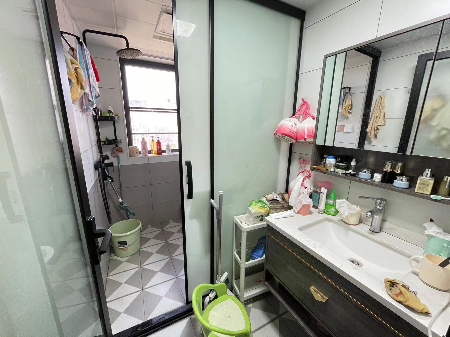 中建御山和苑 3室2厅1卫 85.0万 中建御山和苑 3室2厅1卫 85.0万室内图