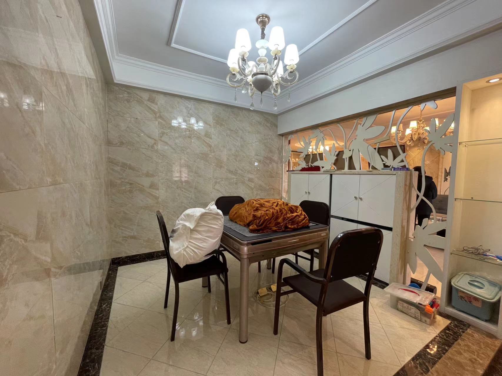 流金岁月-华晨国际 4室2厅2卫 138.0万 流金岁月-华晨国际 4室2厅2卫 138.0万室内图