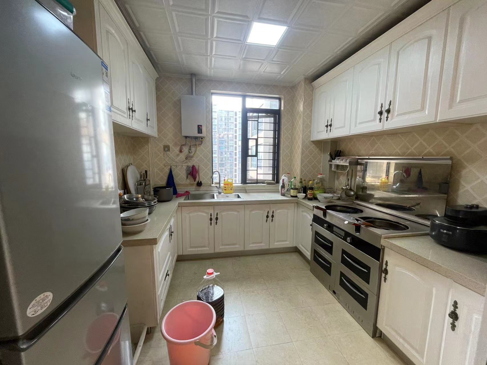 流金岁月-华晨国际 4室2厅2卫 138.0万 流金岁月-华晨国际 4室2厅2卫 138.0万室内图