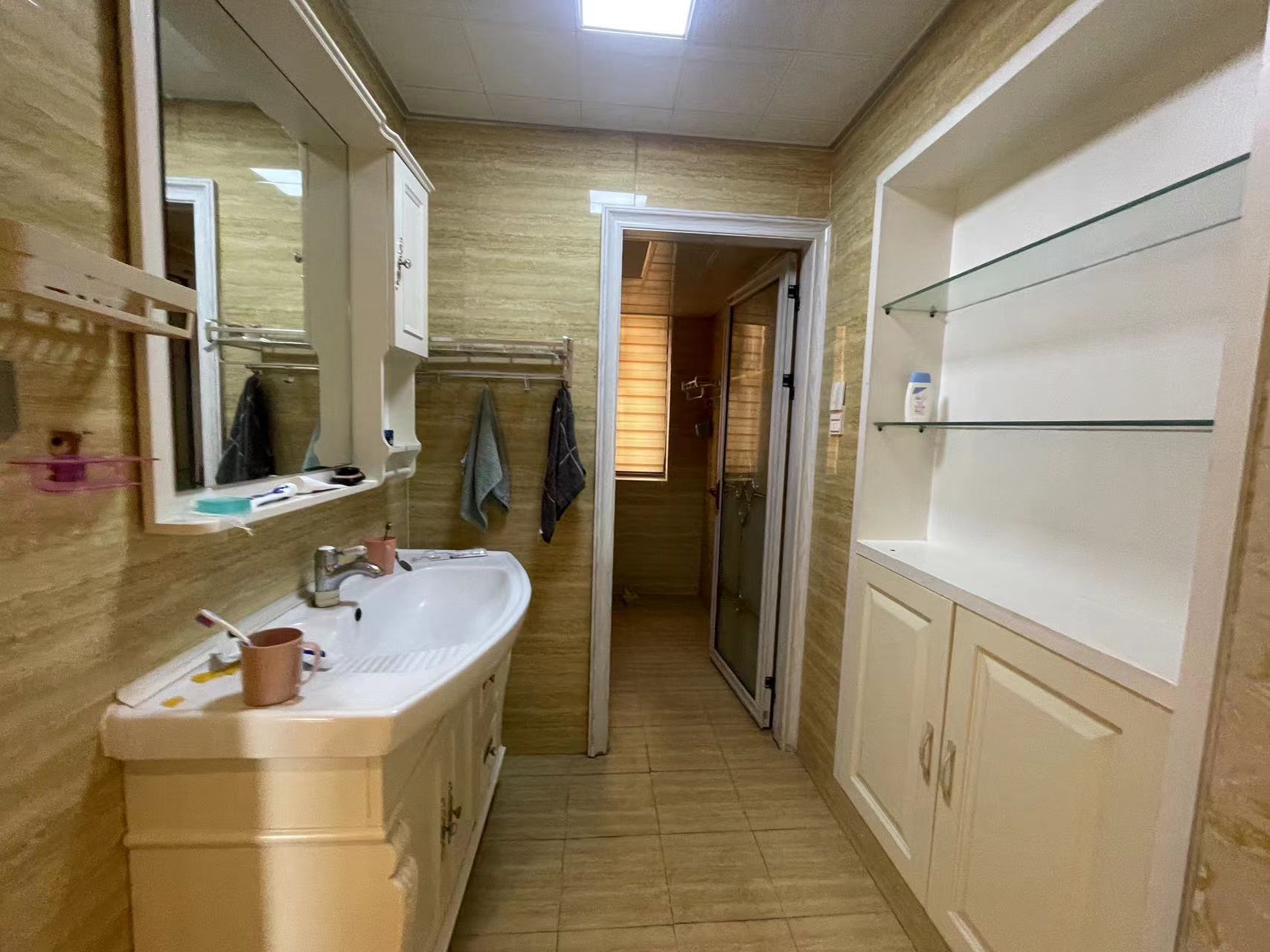 流金岁月-华晨国际 4室2厅2卫 138.0万 流金岁月-华晨国际 4室2厅2卫 138.0万室内图