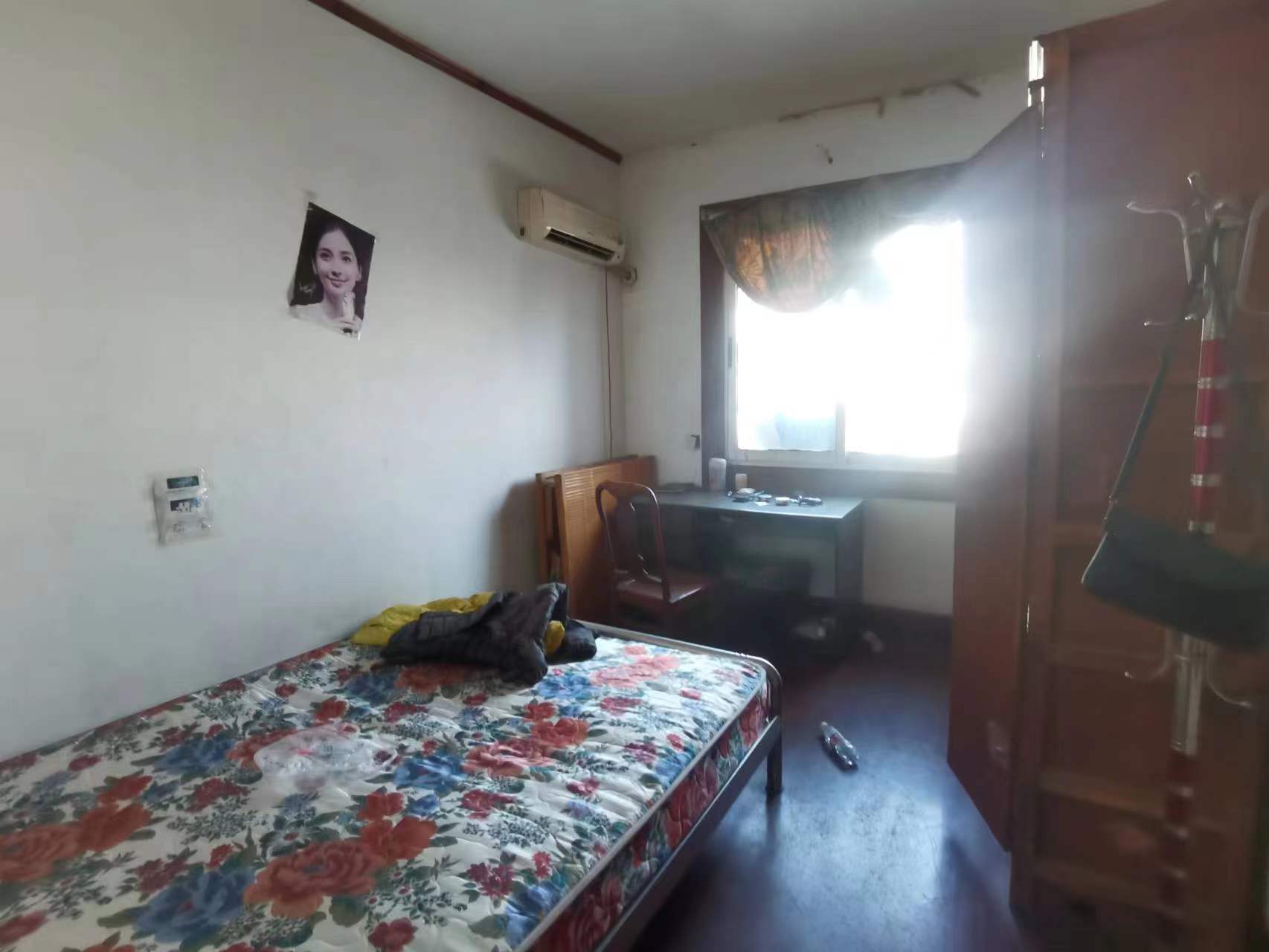 东方花园 2室2厅1卫 28.8万 东方花园 2室2厅1卫 28.8万室内图