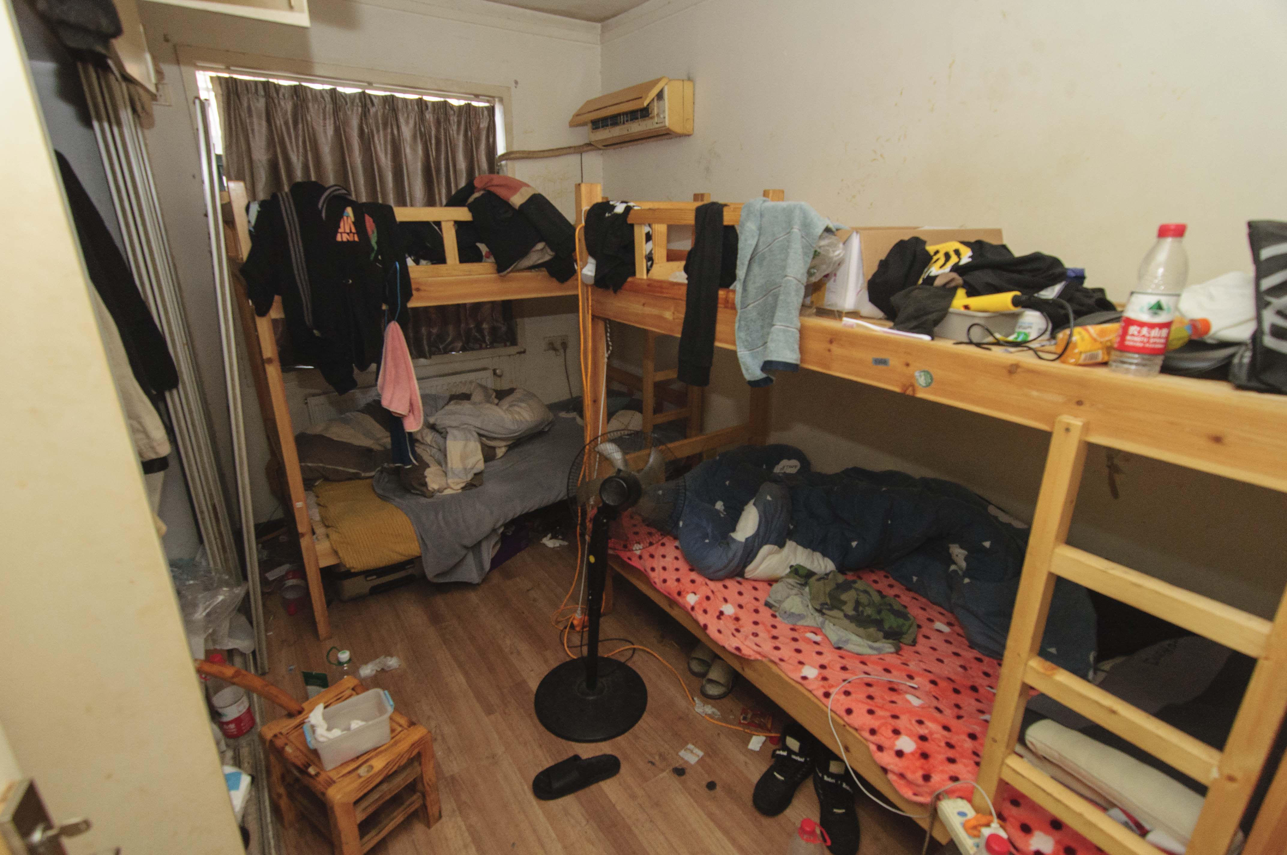 永宏佳园  3室2厅2卫   117.00万卧室