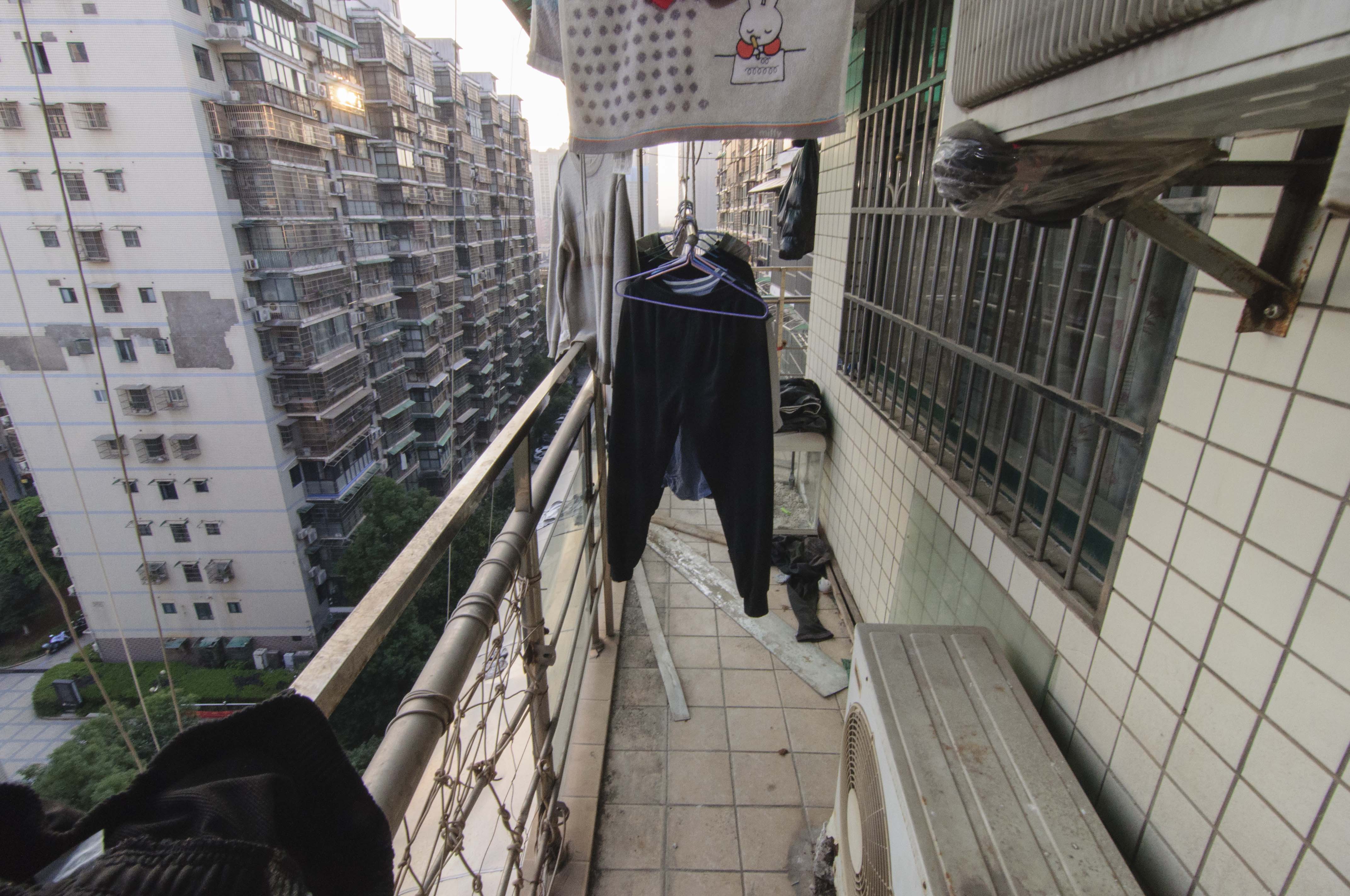 永宏佳园  3室2厅2卫   117.00万阳台