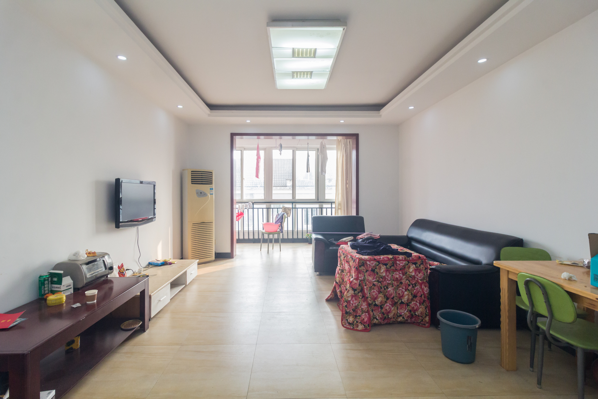 方略学府佳境 2室1厅1卫 52.77万 方略学府佳境 2室1厅1卫 52.77万客厅