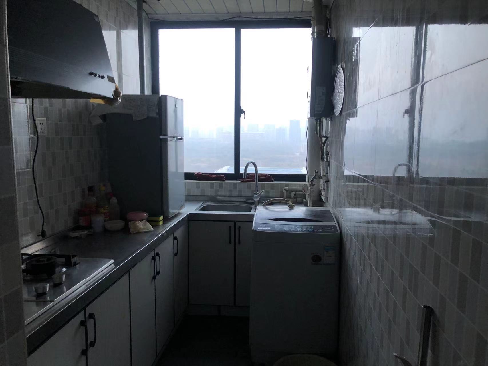 龙腾国际 1室1厅1卫 23.70万 龙腾国际 1室1厅1卫 23.70万室内图