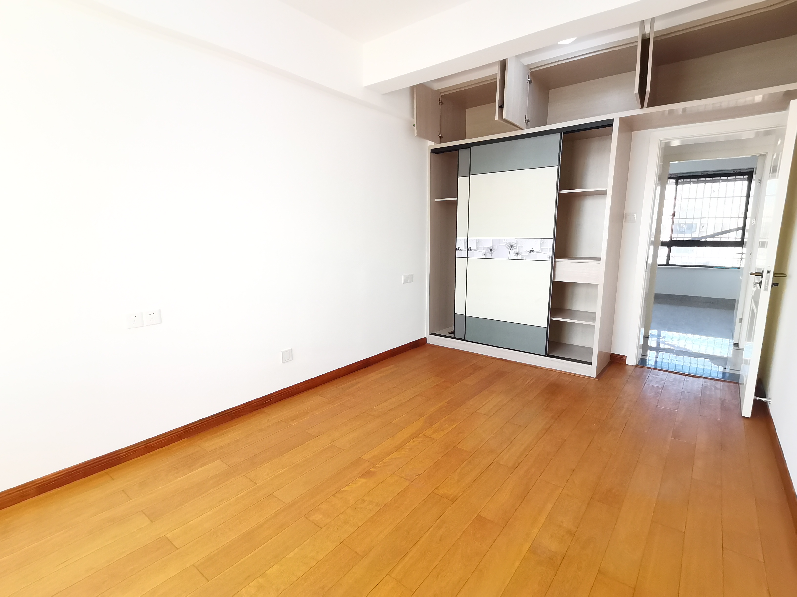 都市兰亭 4室2厅1卫 85.0万 都市兰亭 4室2厅1卫 85.0万室内图