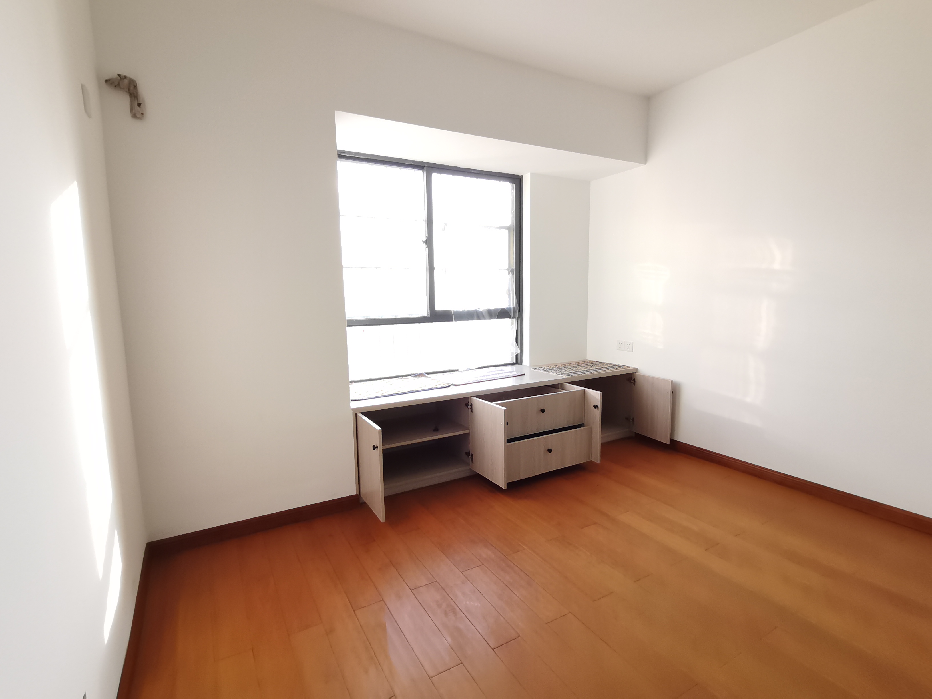 都市兰亭 4室2厅1卫 85.0万 都市兰亭 4室2厅1卫 85.0万室内图