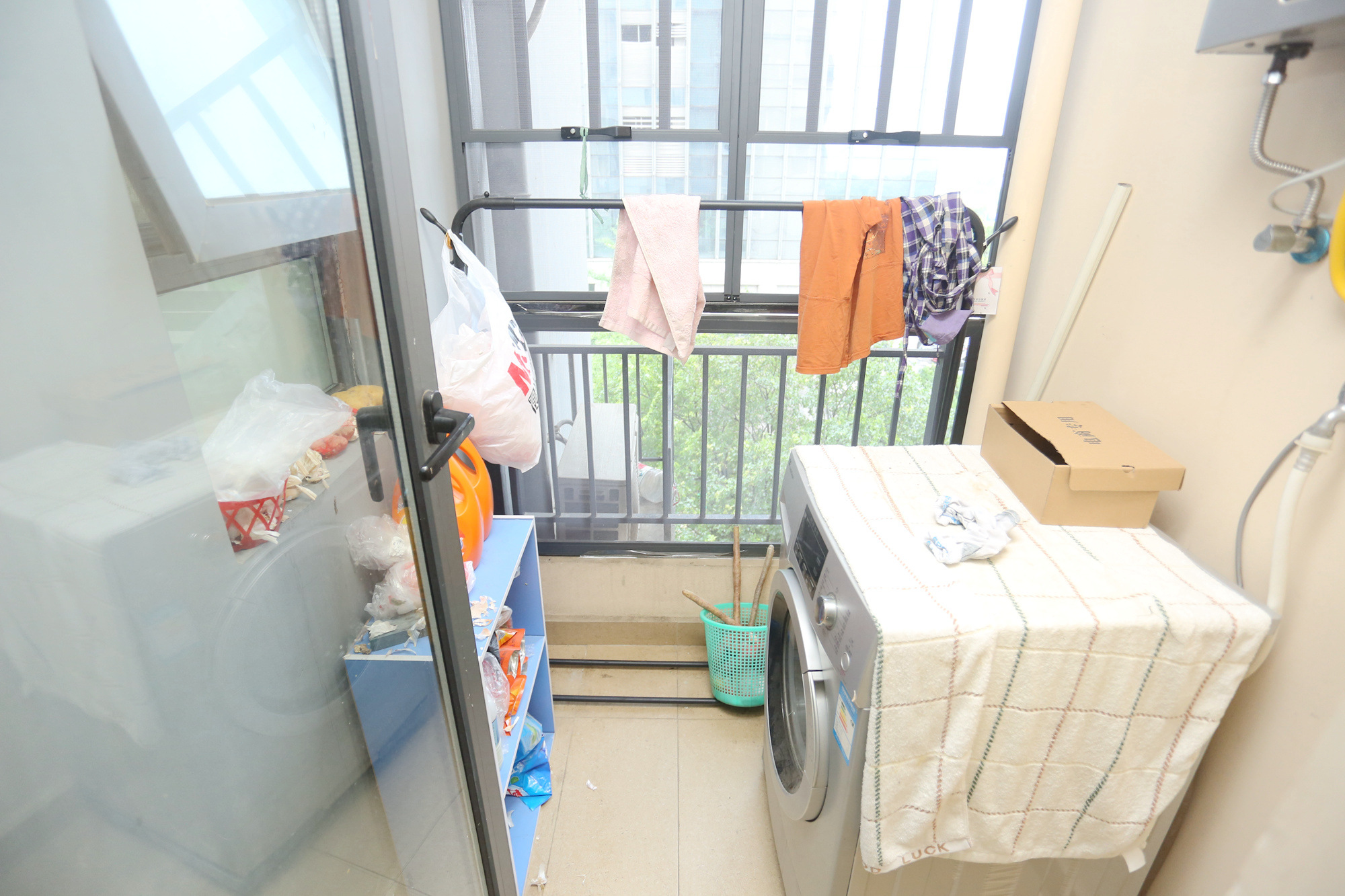 佳兆业时代广场  3室2厅2卫   111.00万阳台