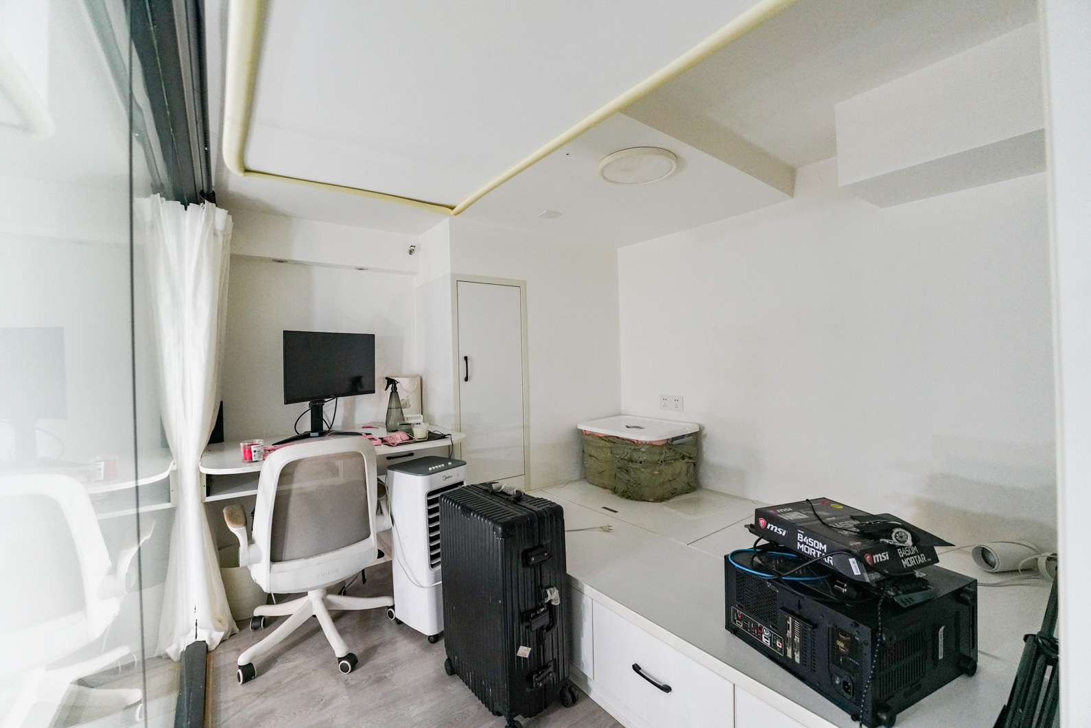 裕天国际商汇中心 1室1厅1卫 55.0万 裕天国际商汇中心 1室1厅1卫 55.0万卧室