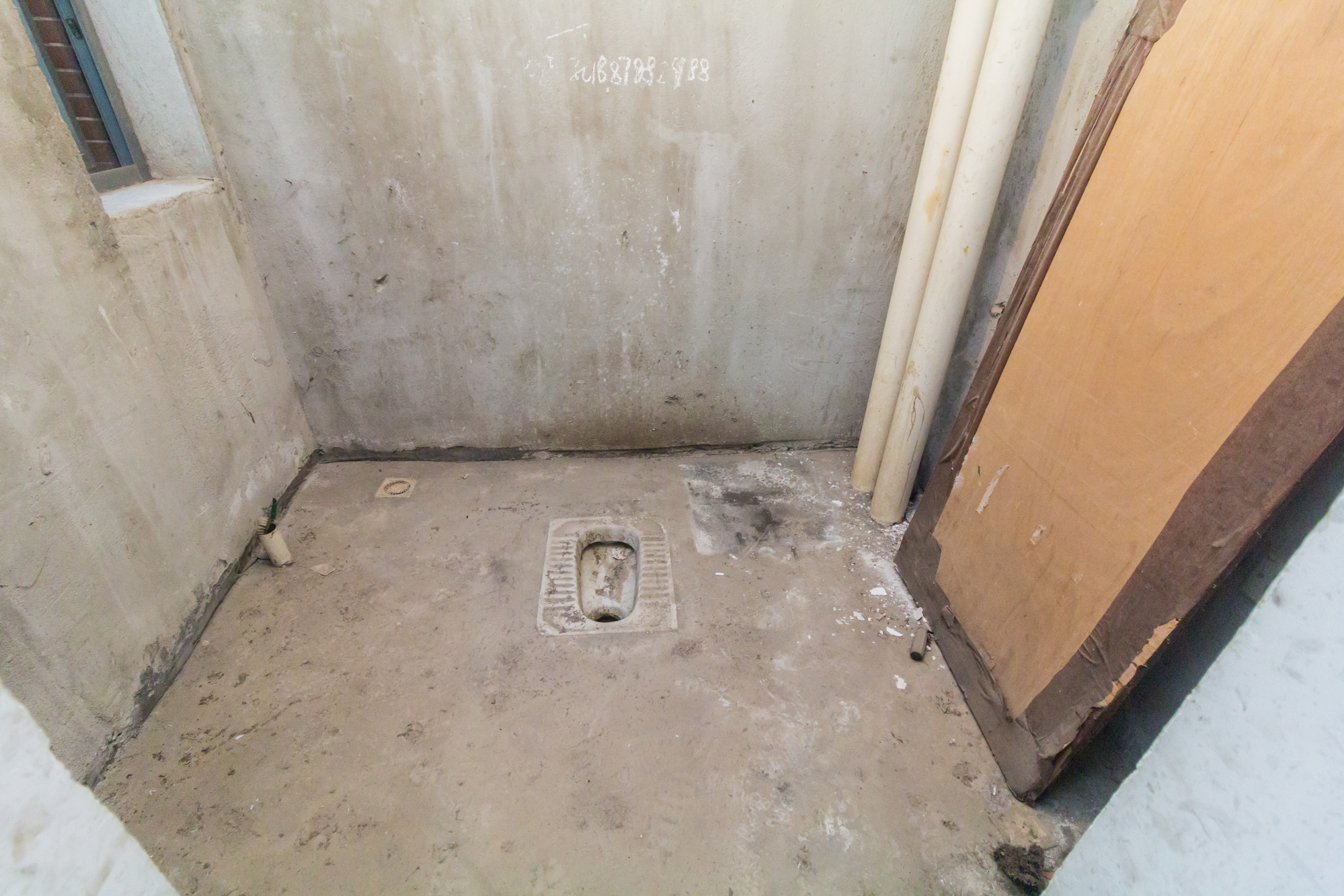 中国铁建国际城一期  3室2厅1卫   52.00万卫生间