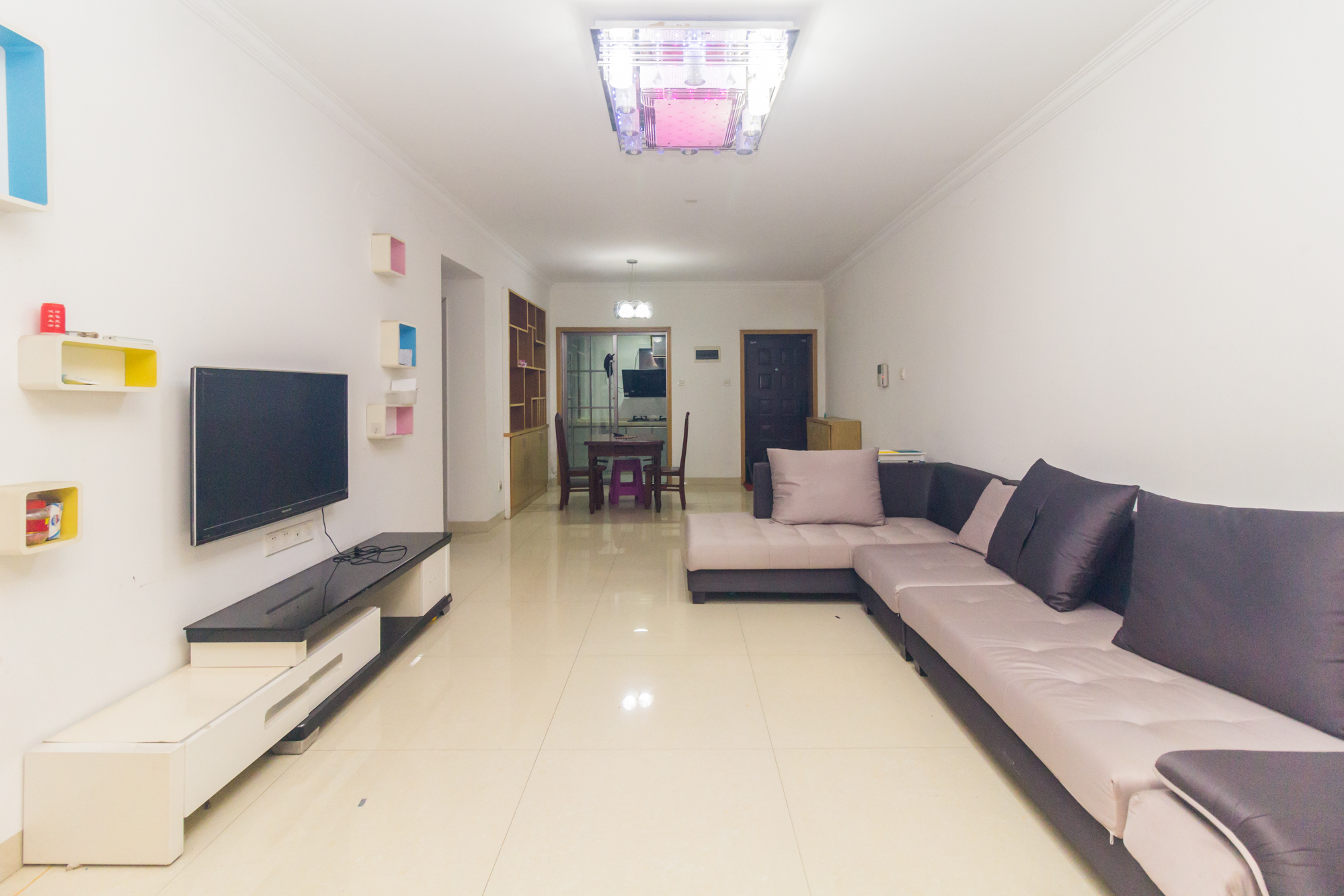 方略潇邦  2室2厅1卫    38.0万 方略潇邦  2室2厅1卫    38.0万客厅