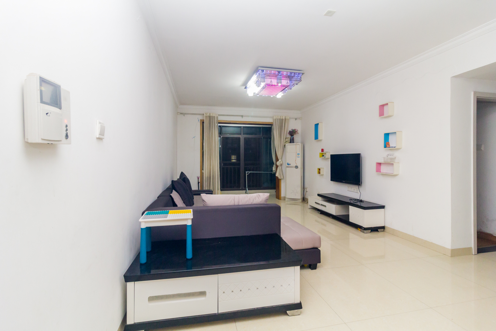 方略潇邦  2室2厅1卫    38.0万 方略潇邦  2室2厅1卫    38.0万客厅