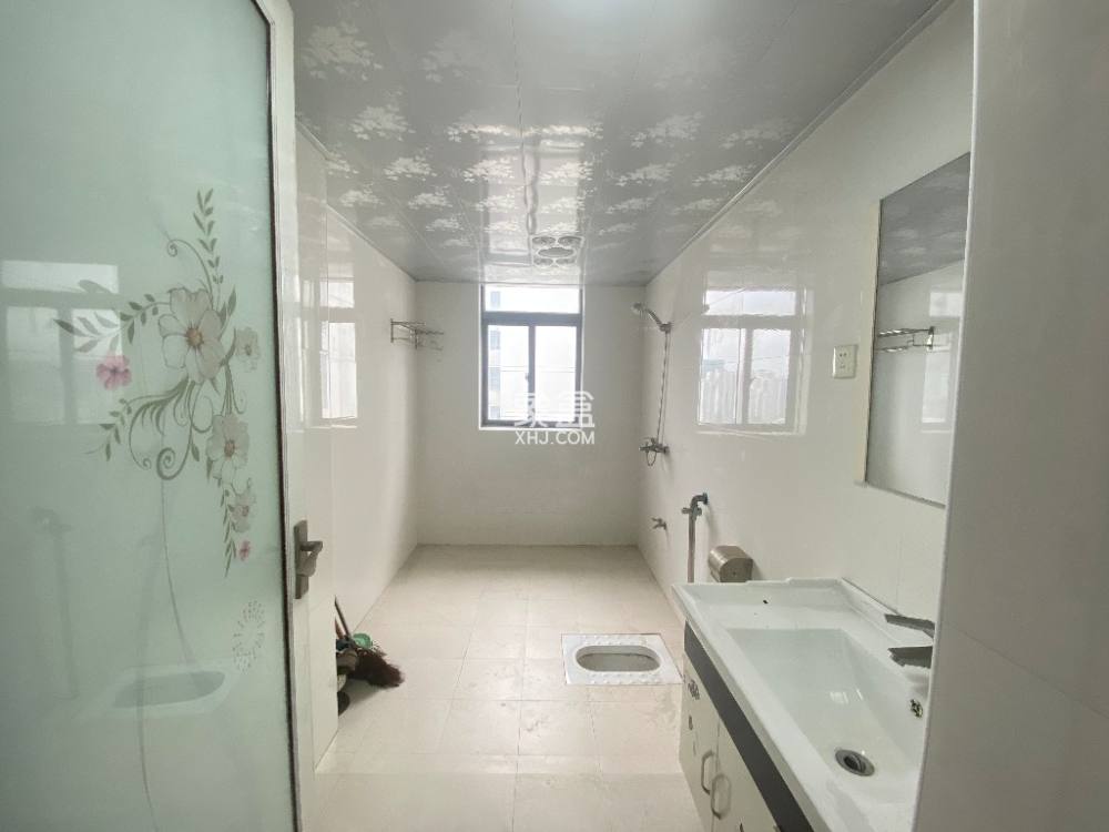 嘉墅翰林阁  3室2厅2卫    68.8万 嘉墅翰林阁  3室2厅2卫    68.8万室内图