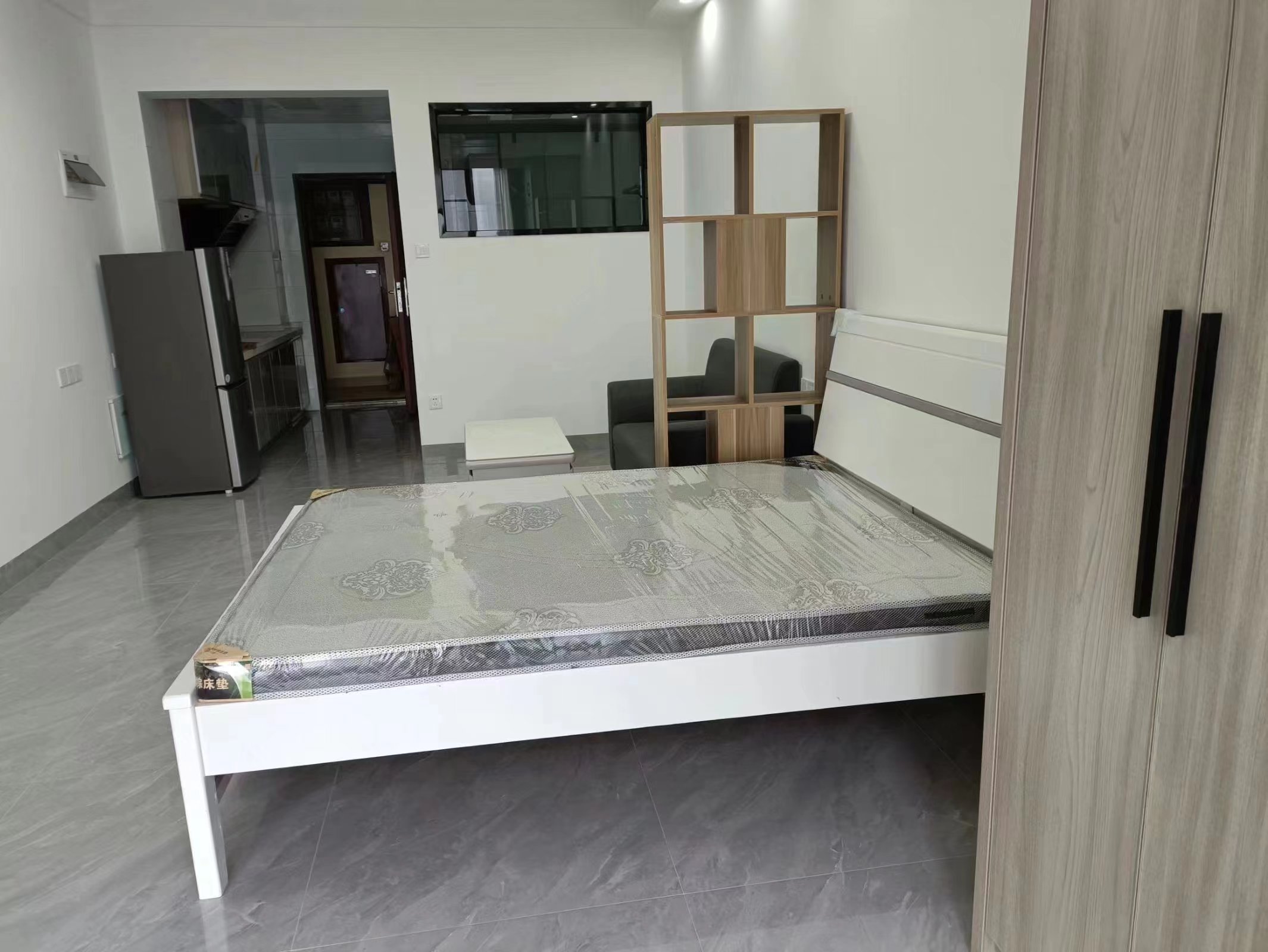 经世龙城 1室1厅1卫 33.5万 经世龙城 1室1厅1卫 33.5万室内图