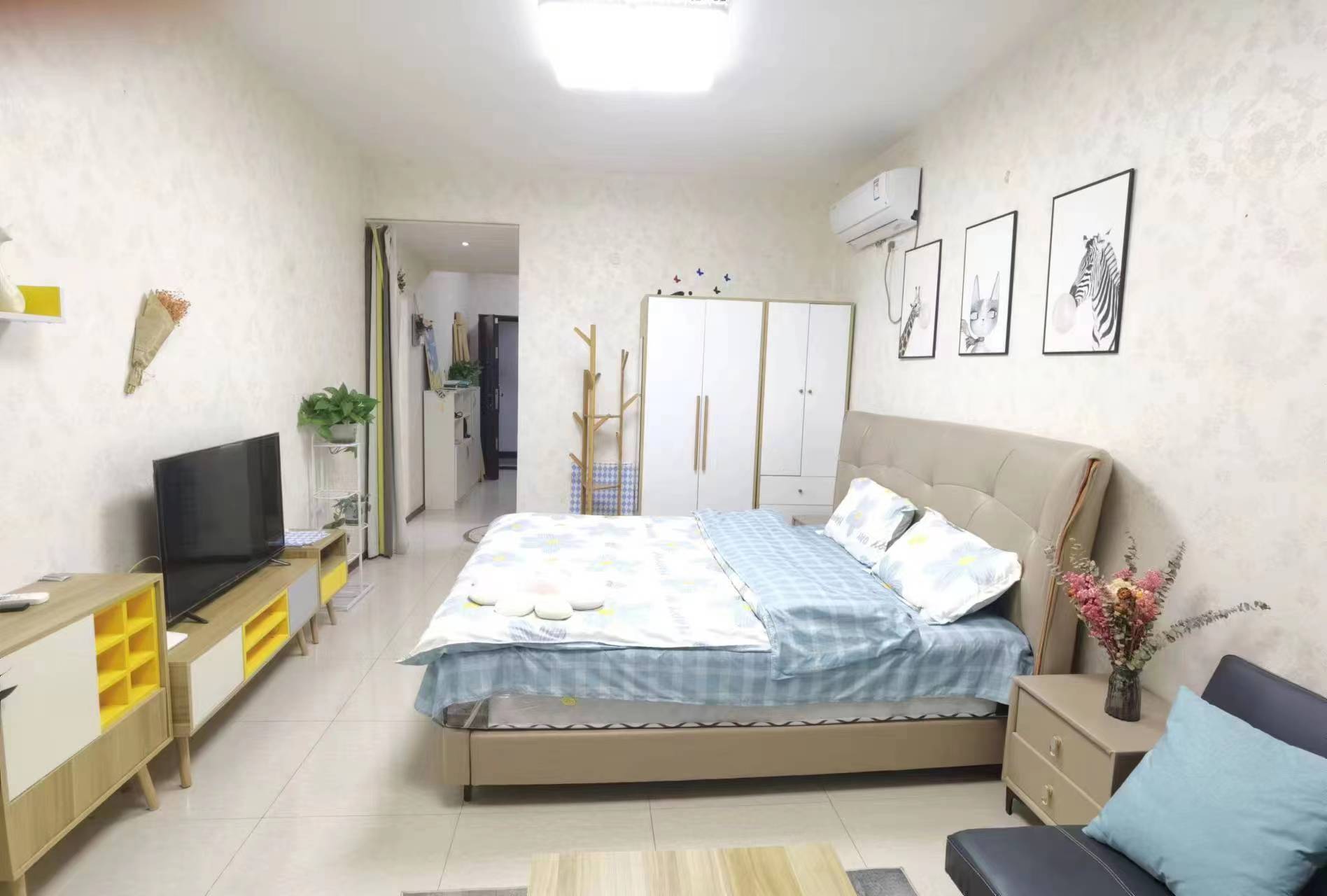 美的林城时代  1室1厅1卫   2000.00元/月室内图