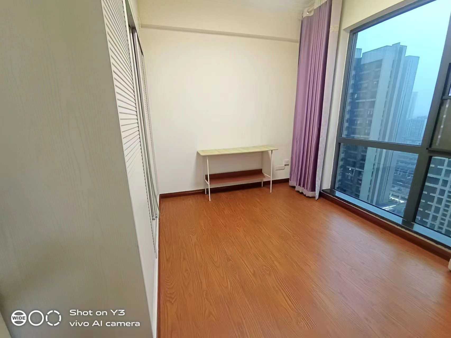 中天会展城B区  4室2厅2卫   3800.00元/月户型图
