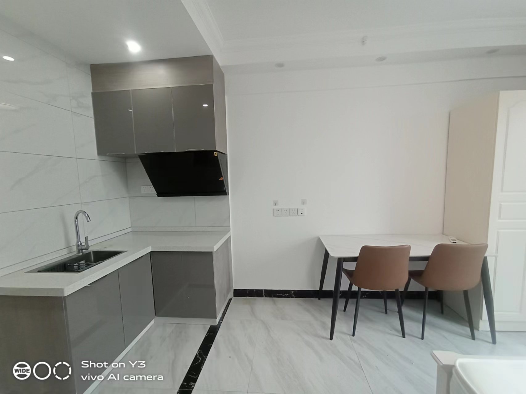 金融城二期(金融派公寓) 1室1厅1卫 1600.00元/月 金融城二期(金融派公寓) 1室1厅1卫 1600.00元/月室内图