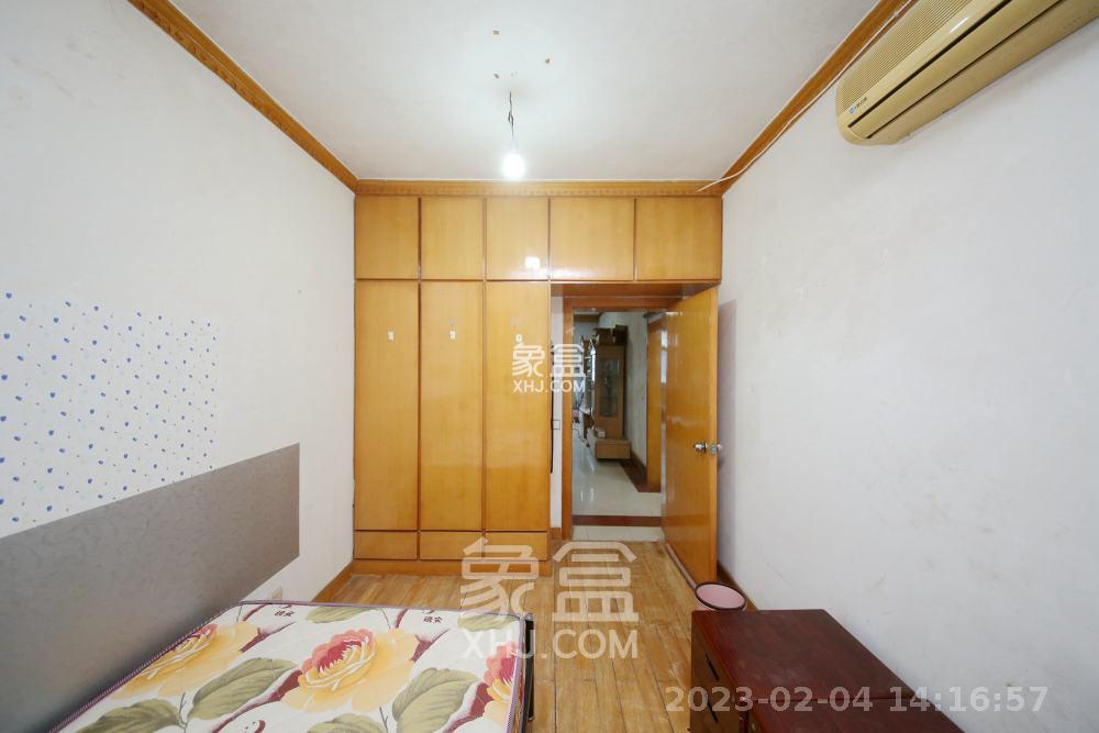 军安苑小区 3室2厅2卫 1750.0元/月 军安苑小区 3室2厅2卫 1750.0元/月室内图