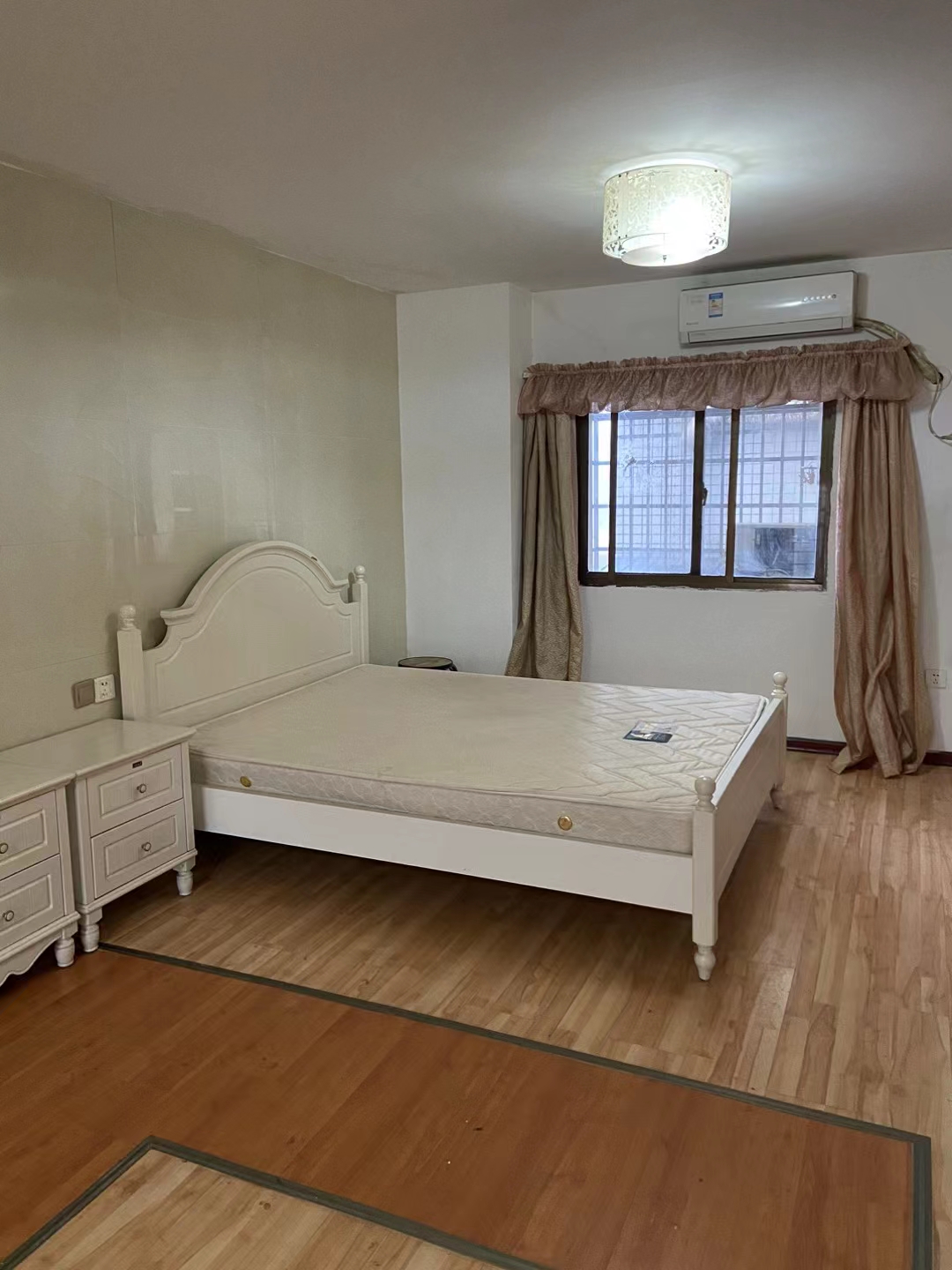 皇城御园  1室1厅1卫   1280.00元/月室内图