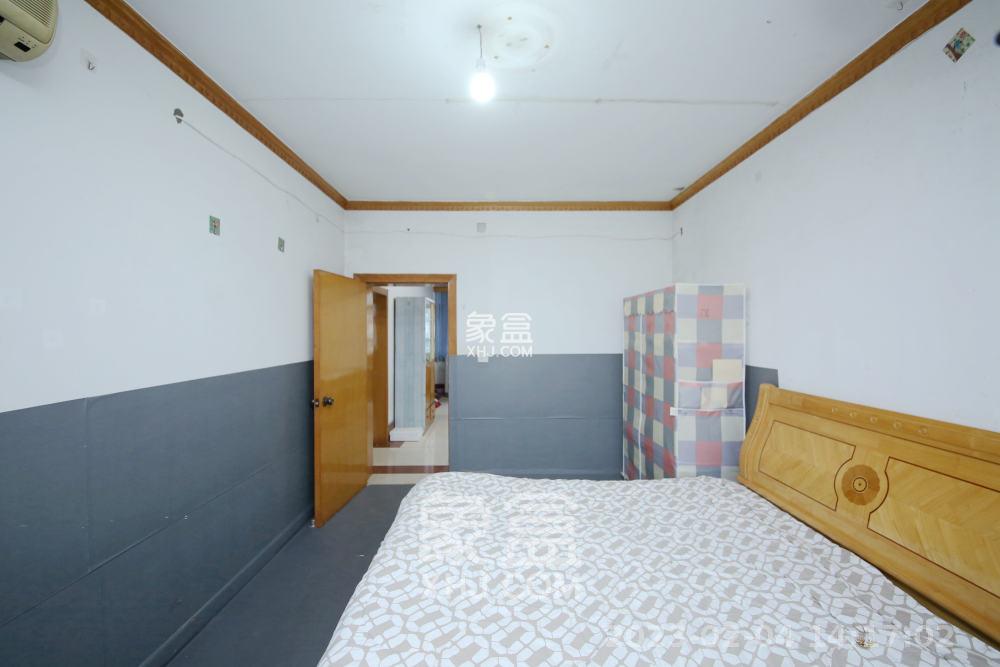 军安苑小区  3室2厅2卫    1750.0元/月小区图