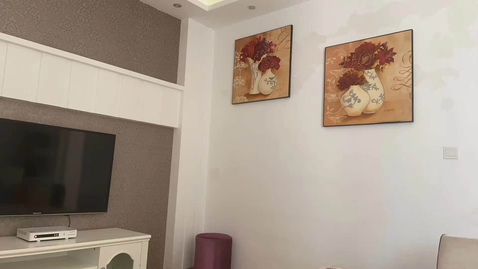 美的林城时代  2室1厅1卫   2000.00元/月户型图