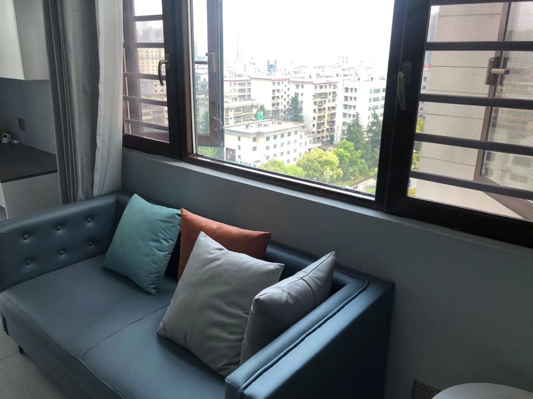 青春里 2室1厅1卫 2000.00元/月 青春里 2室1厅1卫 2000.00元/月室内图