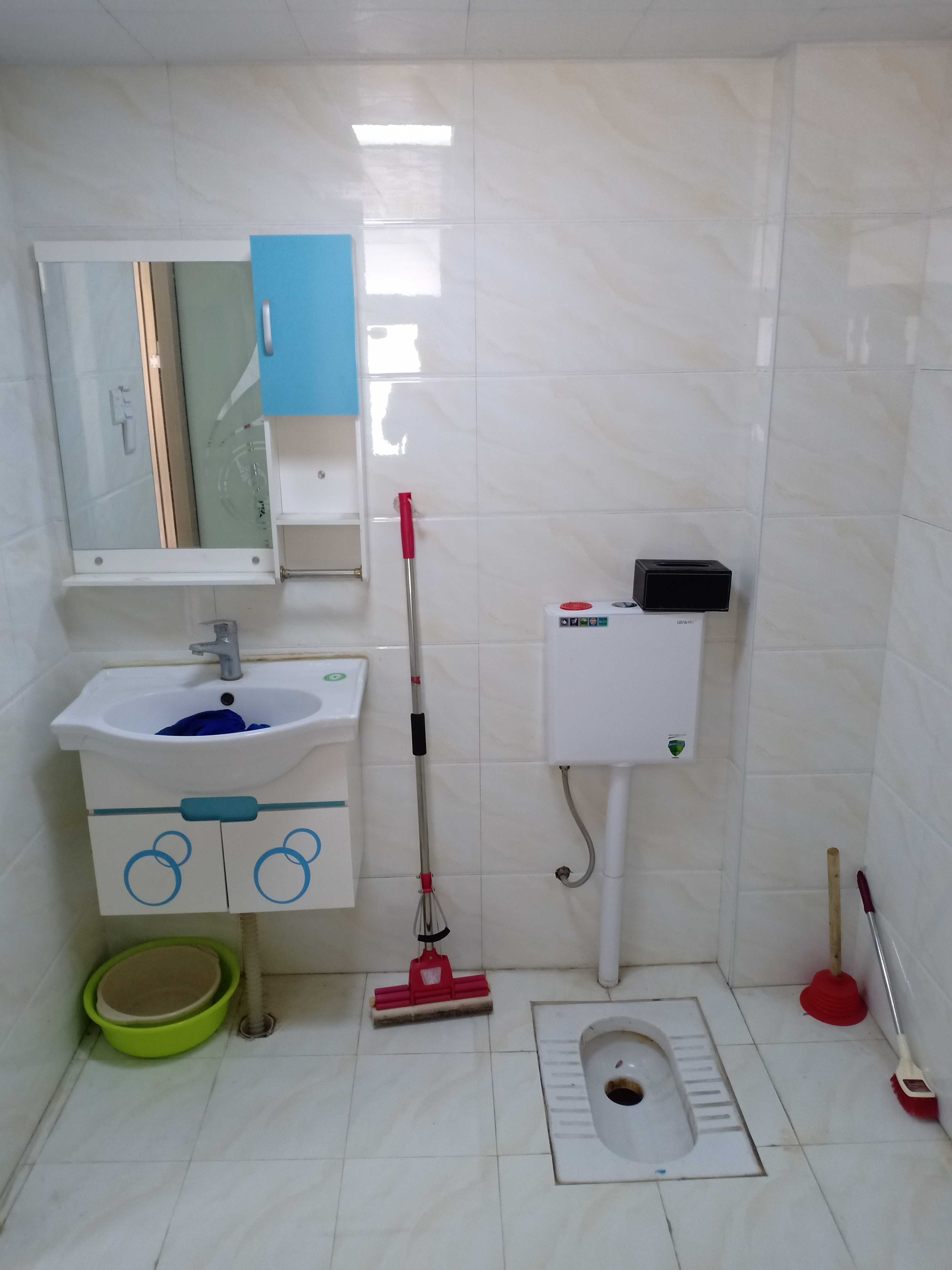 佳兆业金域天下三期 1室1厅1卫 24.80万 佳兆业金域天下三期 1室1厅1卫 24.80万室内图