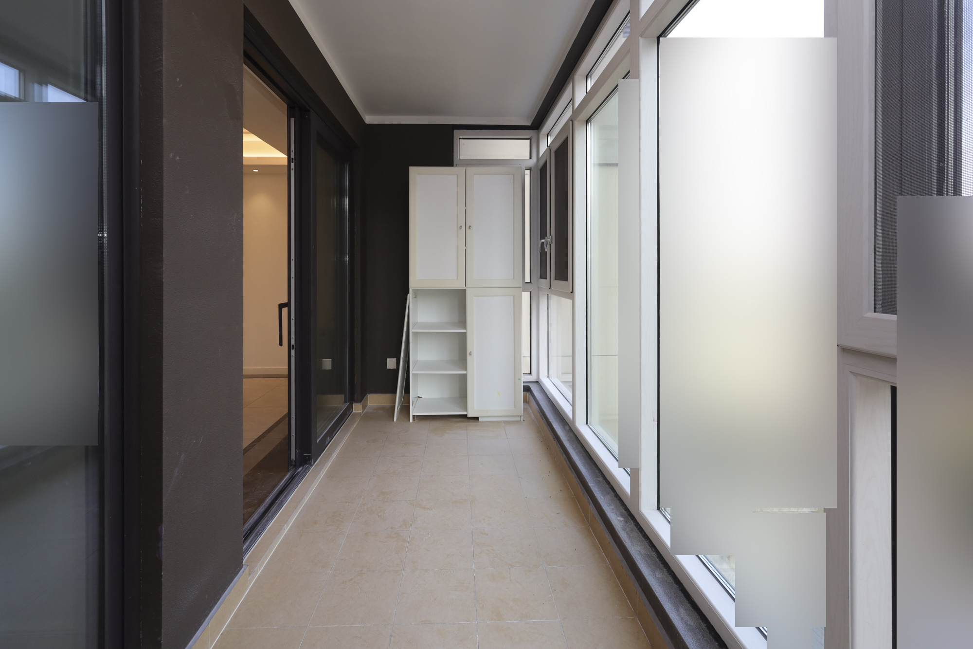 万科里金域国际 4室2厅2卫 428.0万 万科里金域国际 4室2厅2卫 428.0万阳台