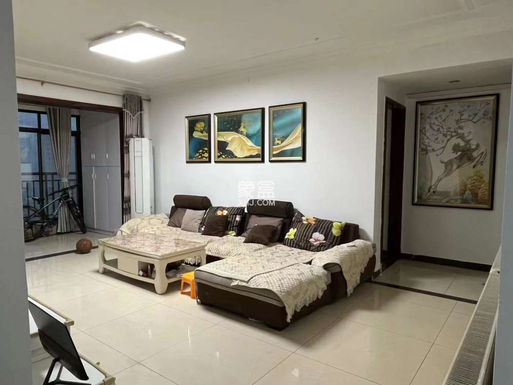 株洲恒大名都  3室2厅2卫    72.0万