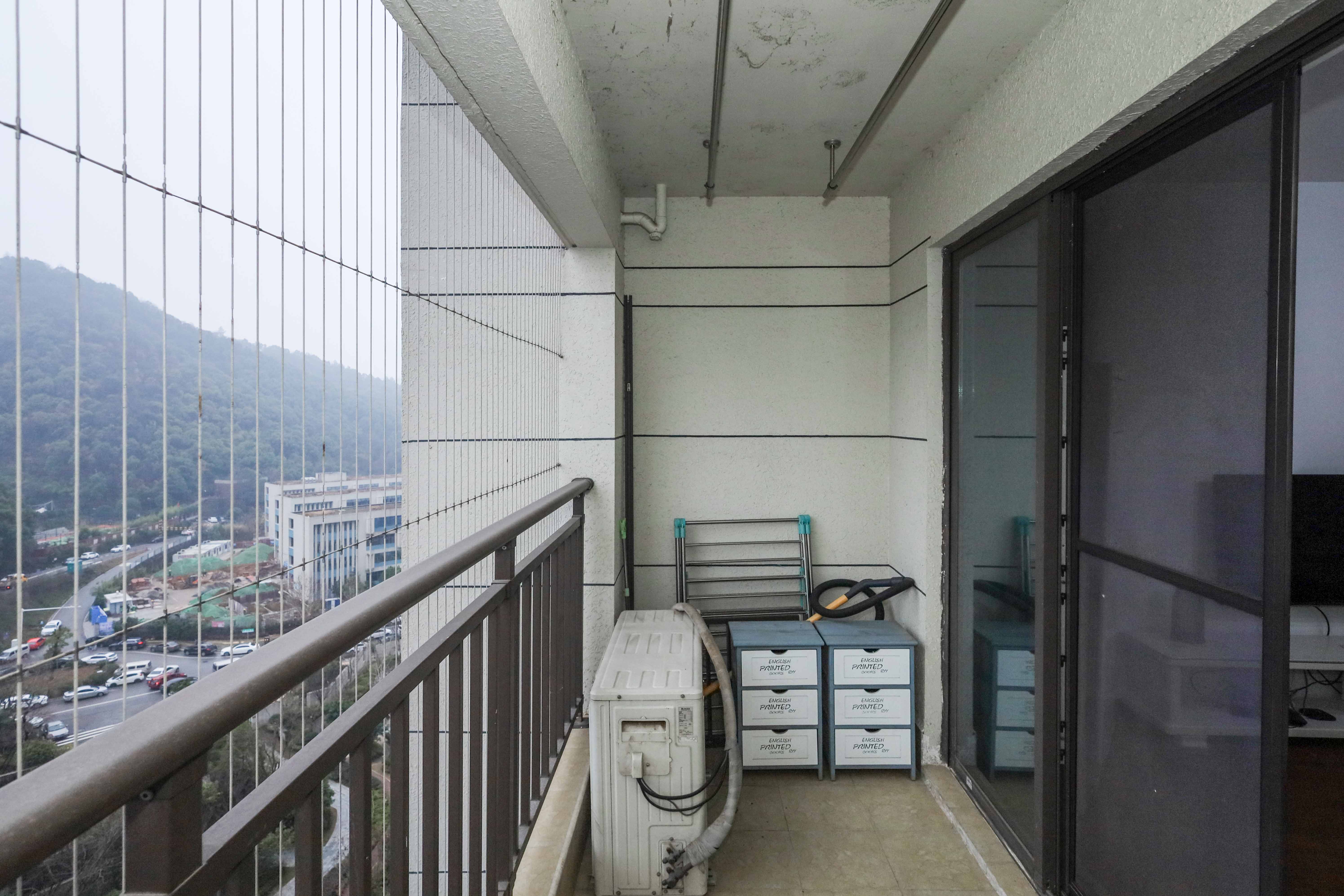 佳兆业云顶梅溪湖（佳兆业梅溪荟）  3室2厅2卫    163.8万阳台