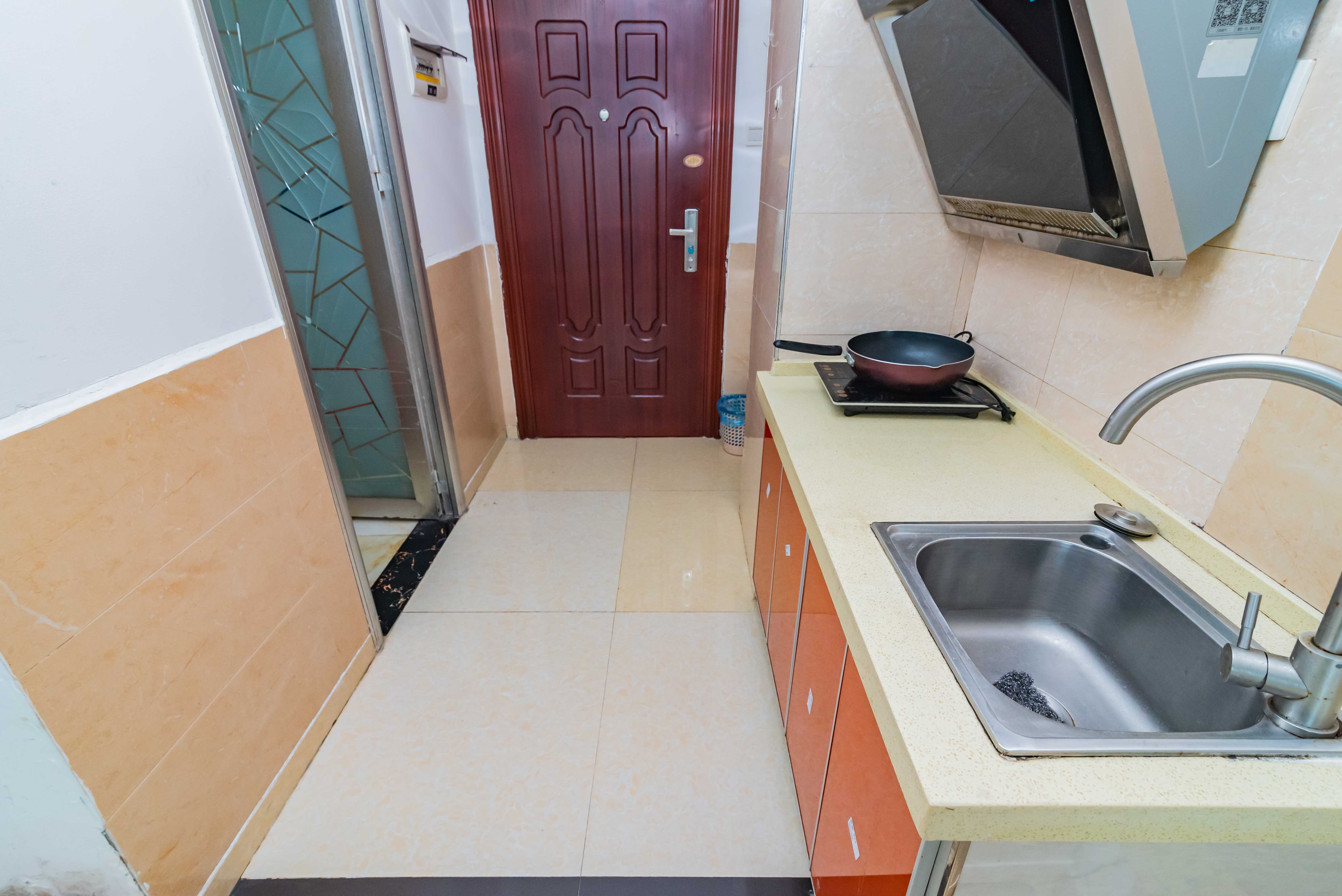 名富公寓  1室1厅1卫    22.8万其他