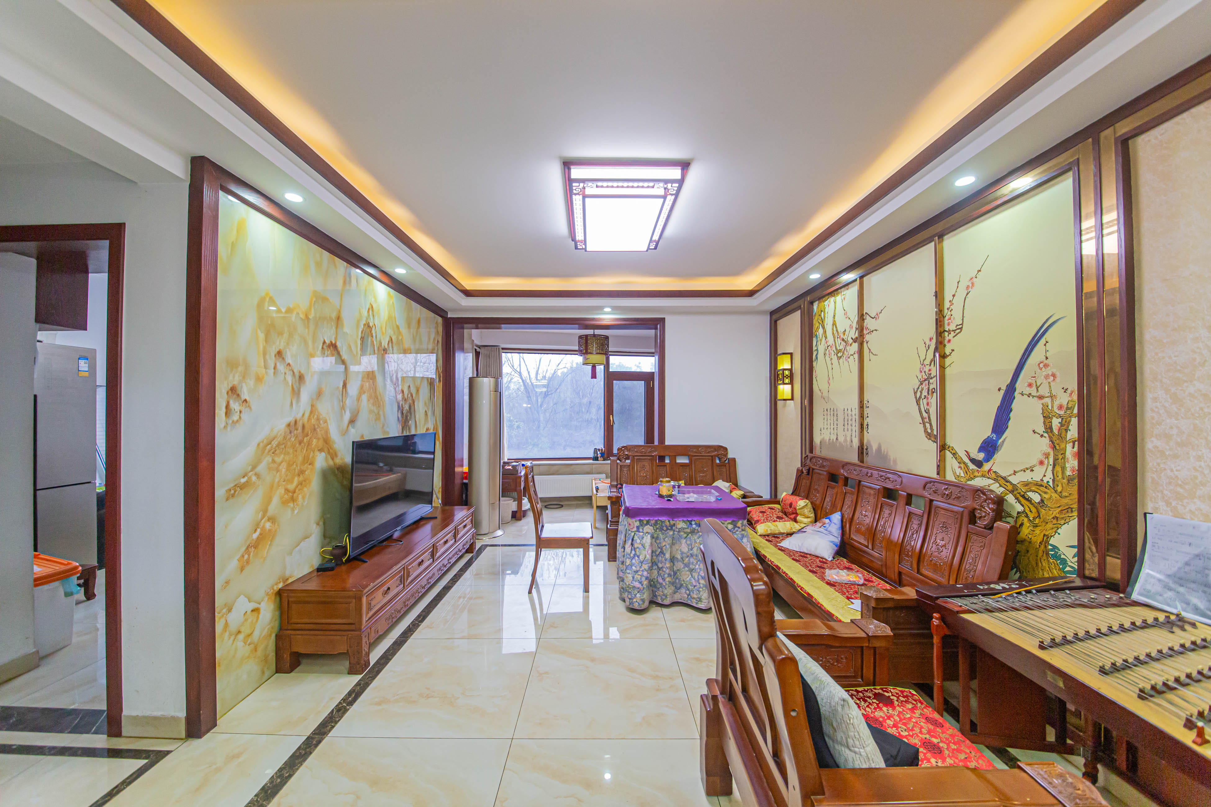 湘江雅颂居  3室2厅1卫    120.0万 湘江雅颂居  3室2厅1卫    120.0万客厅