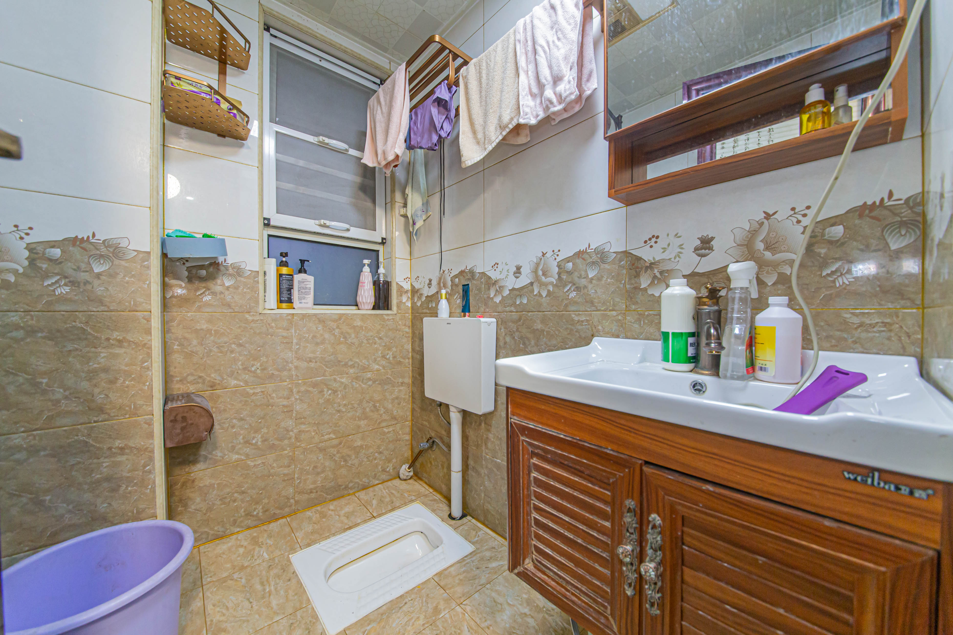 湘江雅颂居  3室2厅1卫    120.0万 湘江雅颂居  3室2厅1卫    120.0万卫生间